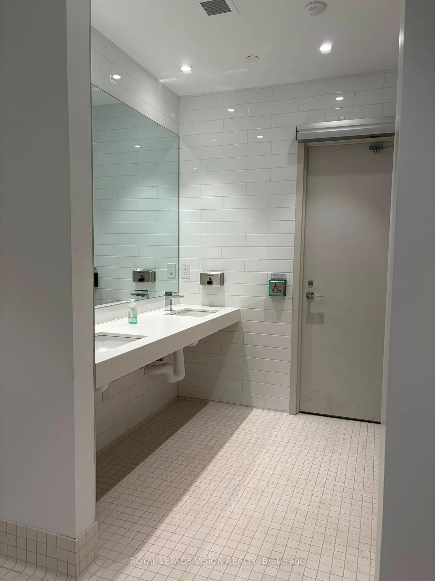 Photo 35 of Unit 1112, 4010 Eglinton Avenue W, Etobicoke, Humber Heights — HOMEH