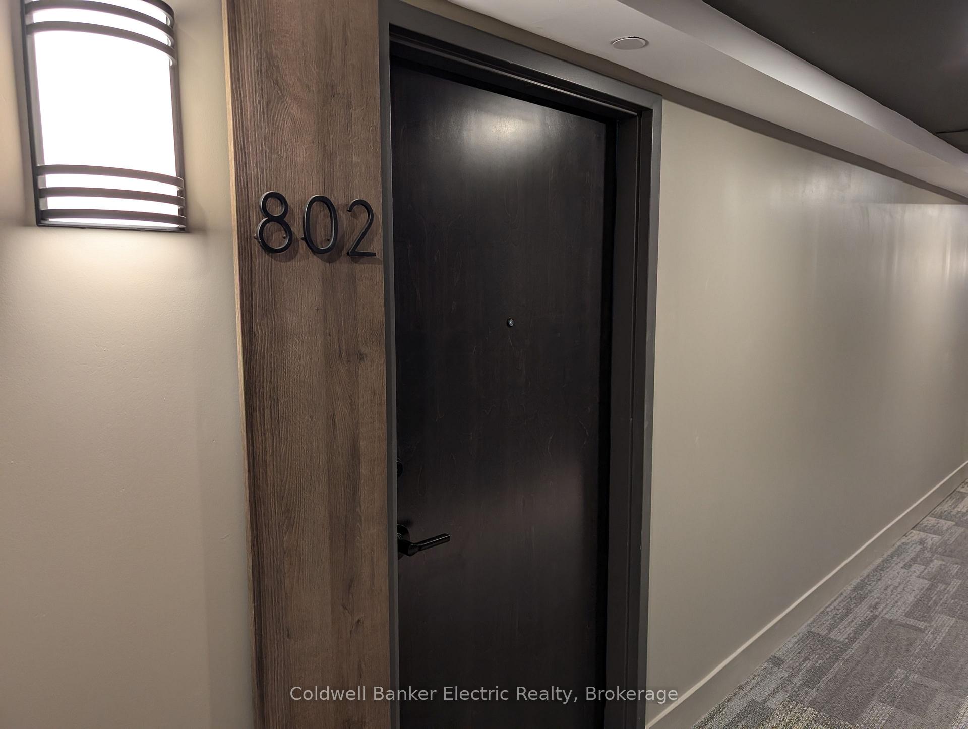 Photo 2 of Unit 802, 195 Hunter Street E, Peterborough, Ashburnham Ward 4 — HOMEH