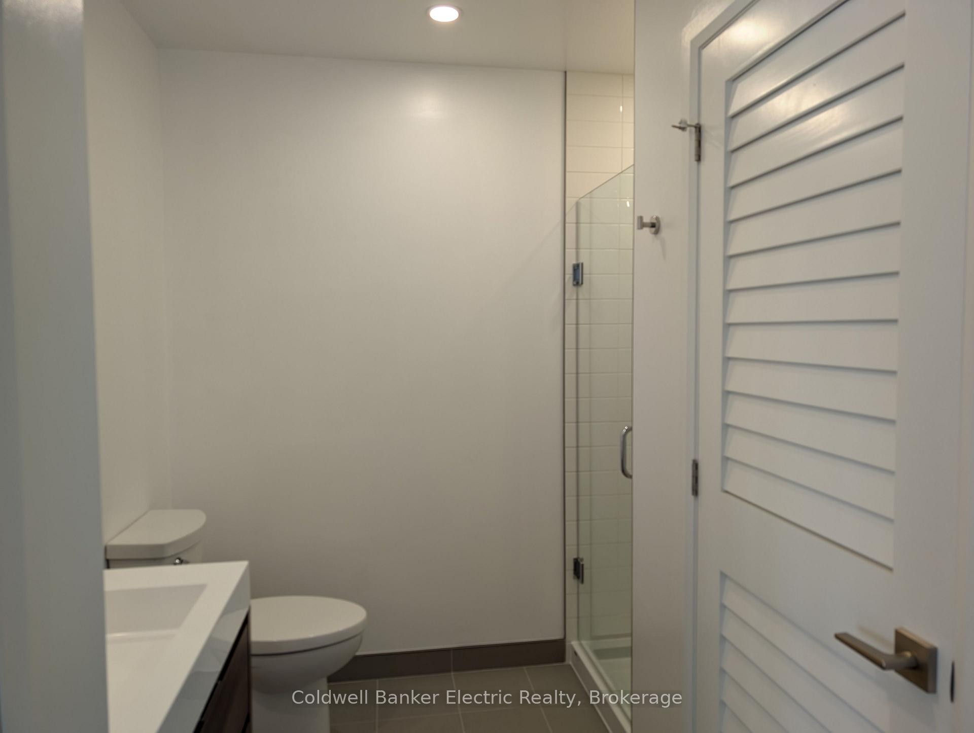 Photo 14 of Unit 802, 195 Hunter Street E, Peterborough, Ashburnham Ward 4 — HOMEH