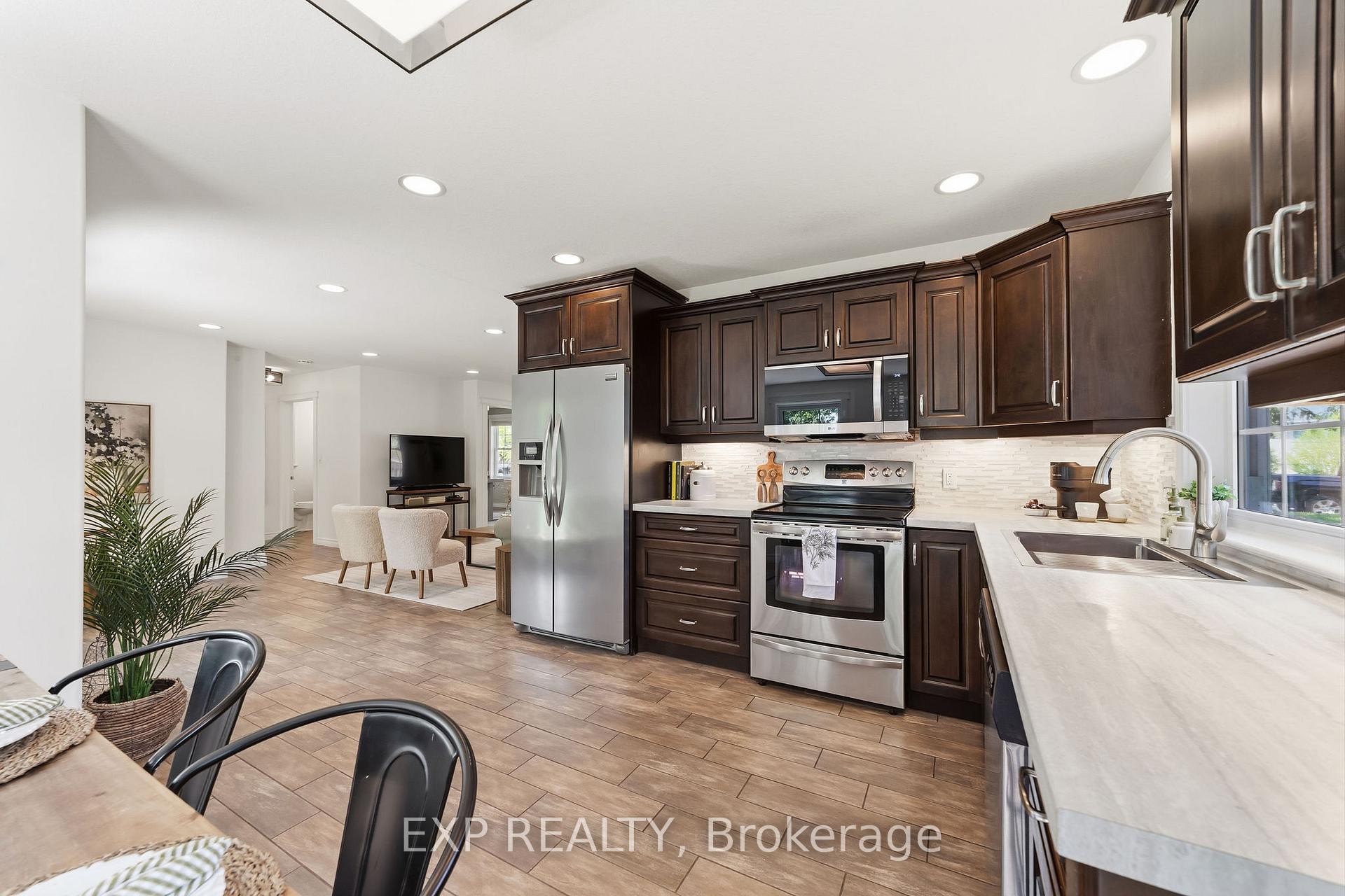 Photo 11 of 150 O'Mara Street, Southwest Middlesex, Glencoe — HOMEH