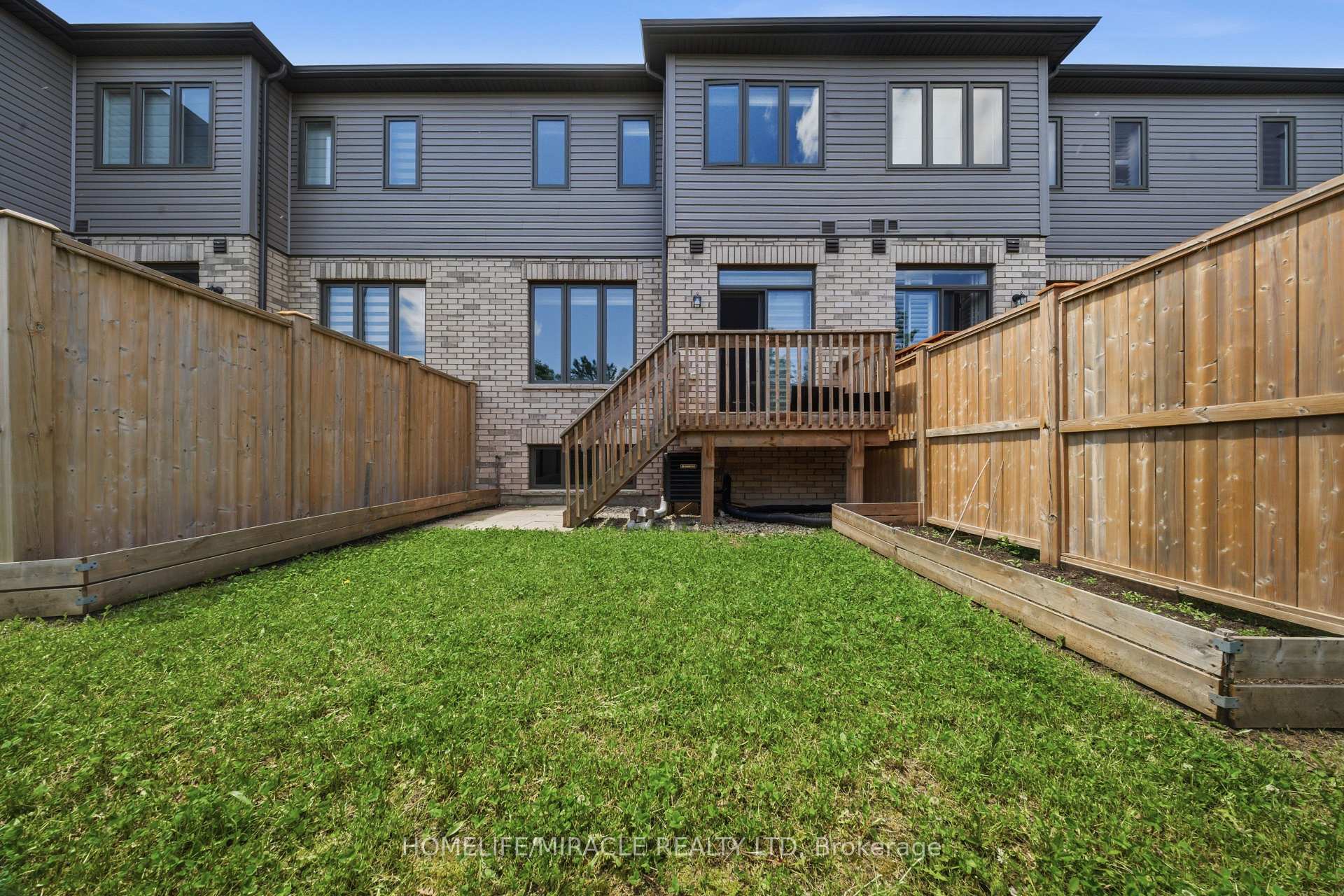 Photo 23 of Unit 32, 166 Deerpath Drive, Guelph, Willow West/Sugarbush/West Acres — HOMEH