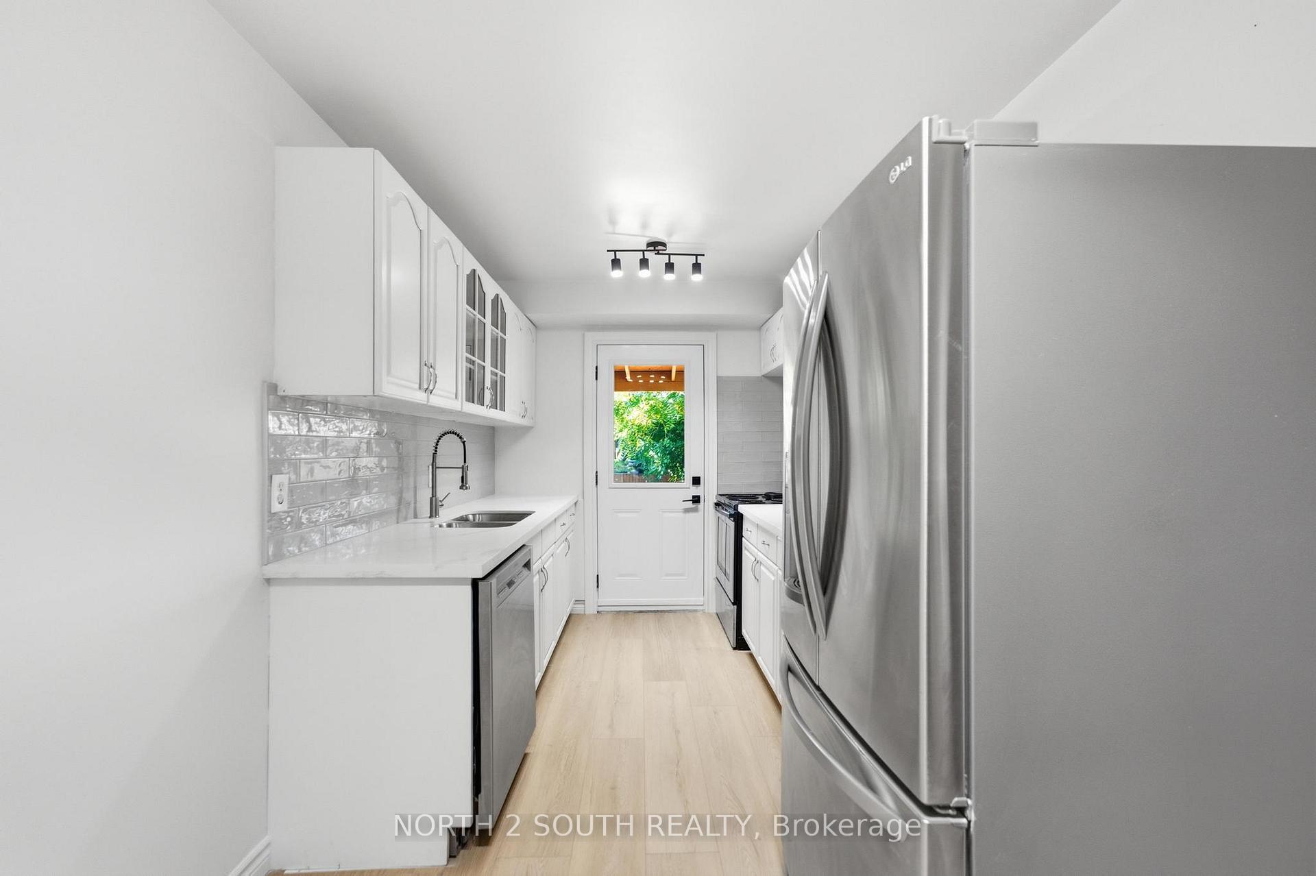 Photo 6 of 20 Gledhill Crescent, Hamilton, Gourley — HOMEH