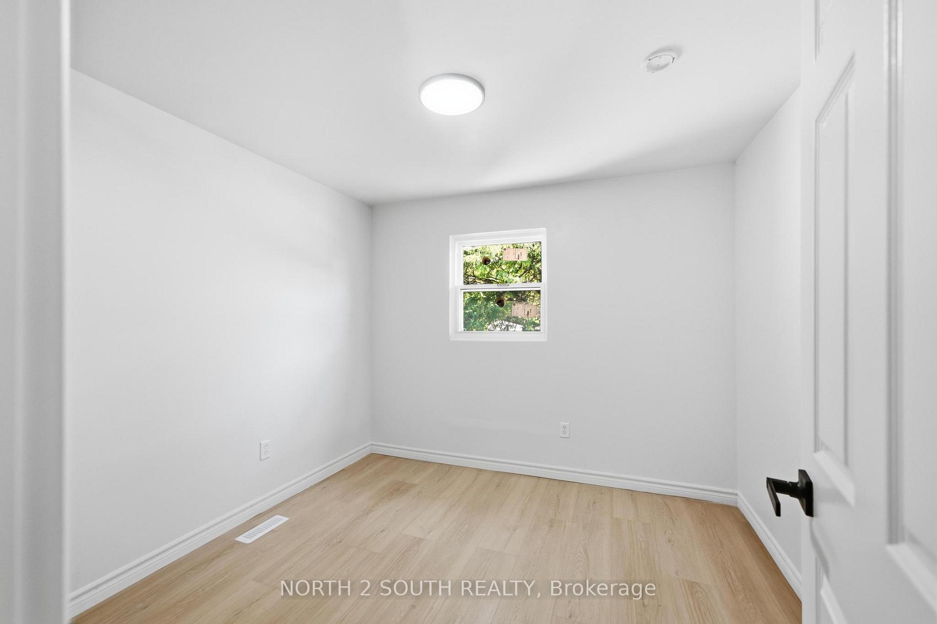 Photo 23 of 20 Gledhill Crescent, Hamilton, Gourley — HOMEH