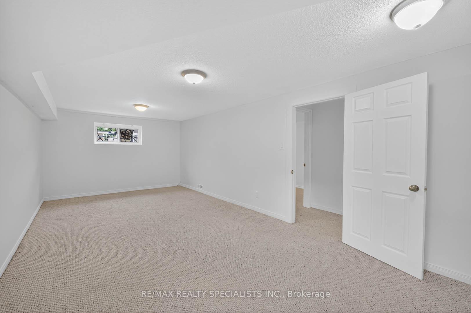 Photo 20 of Unit Lower, 1912 Bonnymede Drive, Mississauga, Clarkson — HOMEH