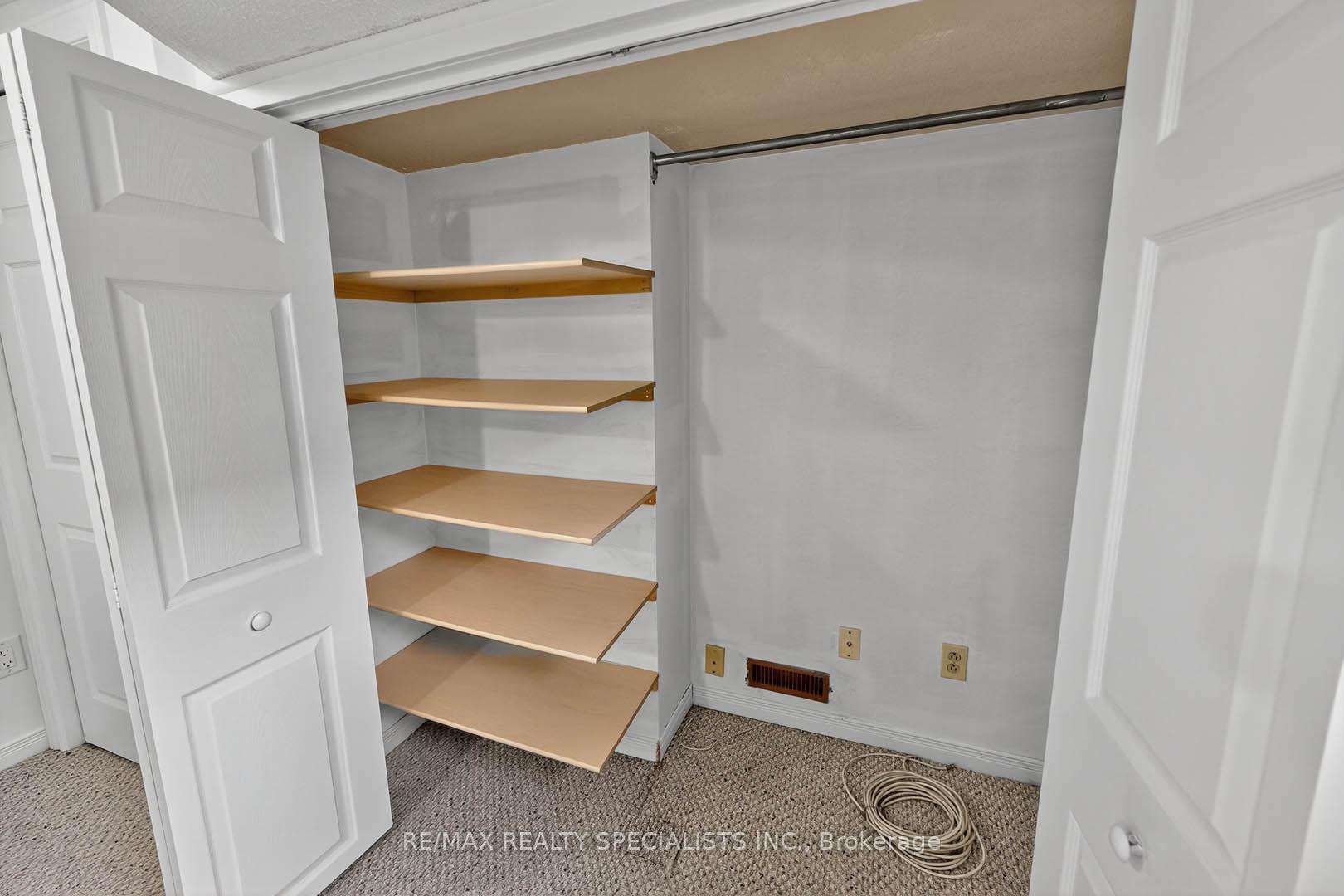 Photo 22 of Unit Lower, 1912 Bonnymede Drive, Mississauga, Clarkson — HOMEH
