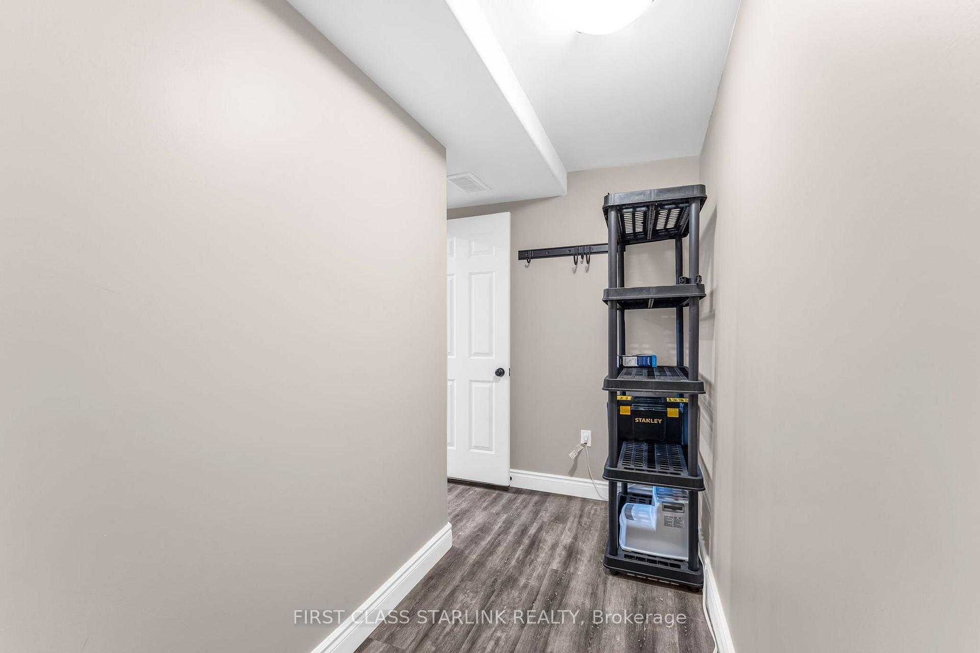 Photo 16 of 1740 Reginald Bart Drive, Kingston, Kingston East (Incl Barret Crt) — HOMEH