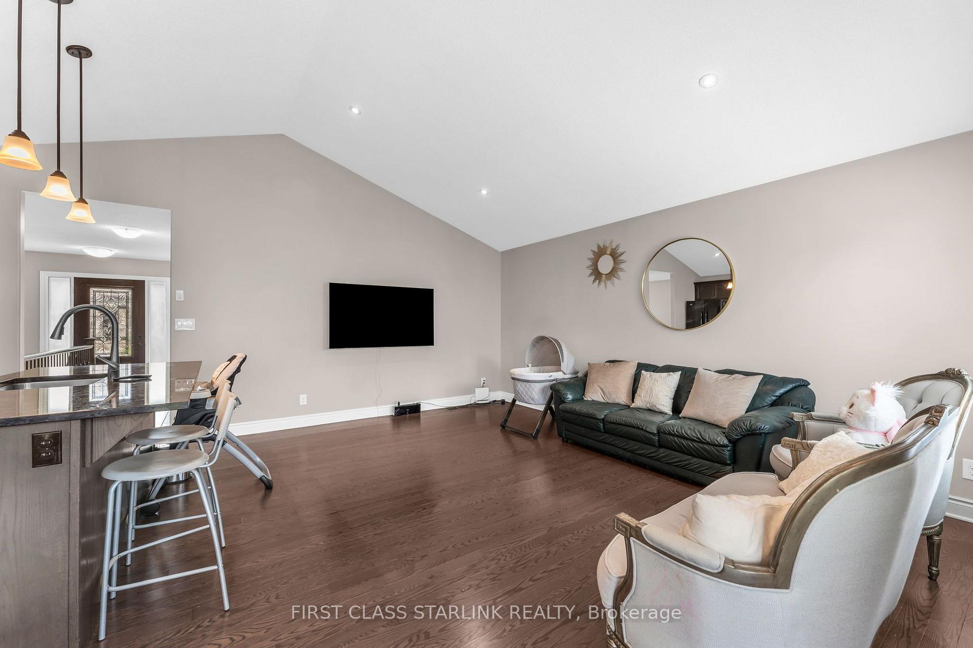 Photo 31 of 1740 Reginald Bart Drive, Kingston, Kingston East (Incl Barret Crt) — HOMEH
