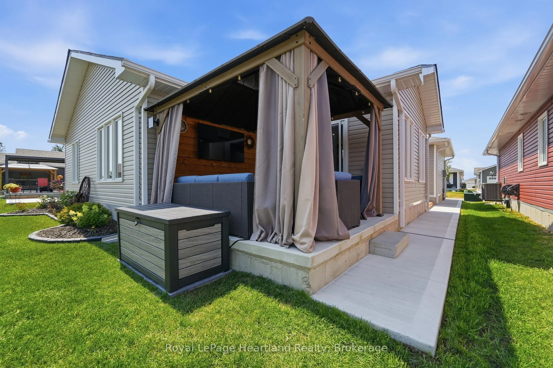 Photo 36 of 237 Lake Breeze Drive, Ashfield-Colborne-Wawanosh, Colborne — HOMEH