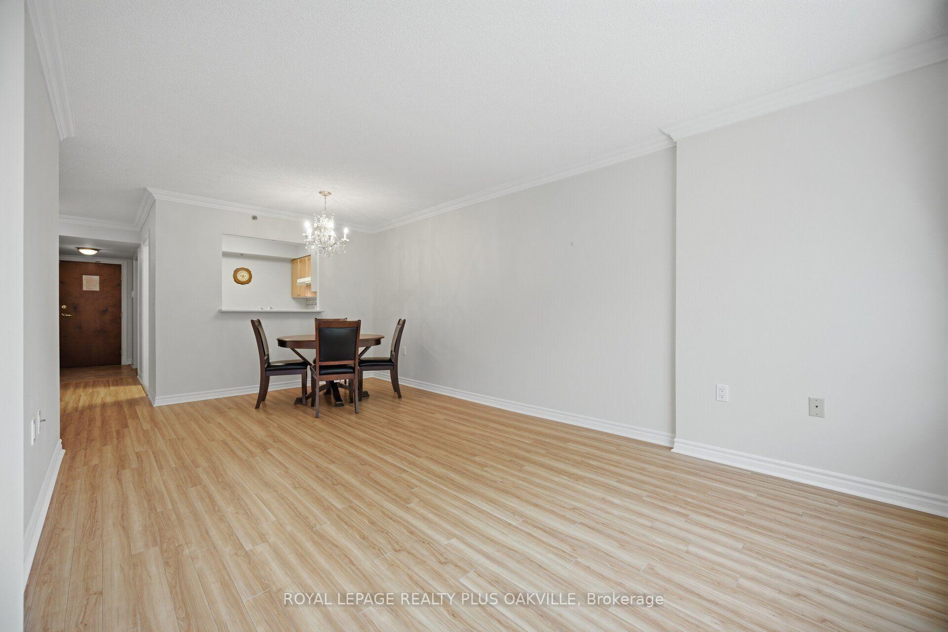 Photo 21 of Unit 1406, 100 Burloak Drive, Burlington, Appleby — HOMEH