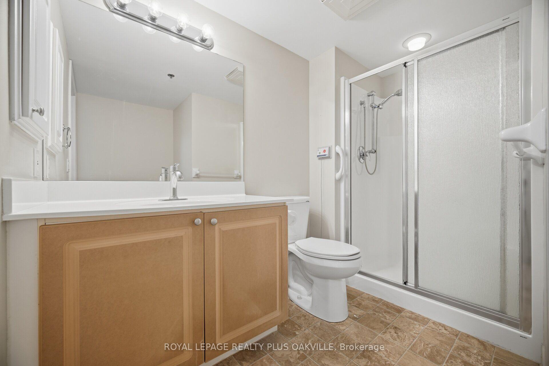 Photo 30 of Unit 1406, 100 Burloak Drive, Burlington, Appleby — HOMEH