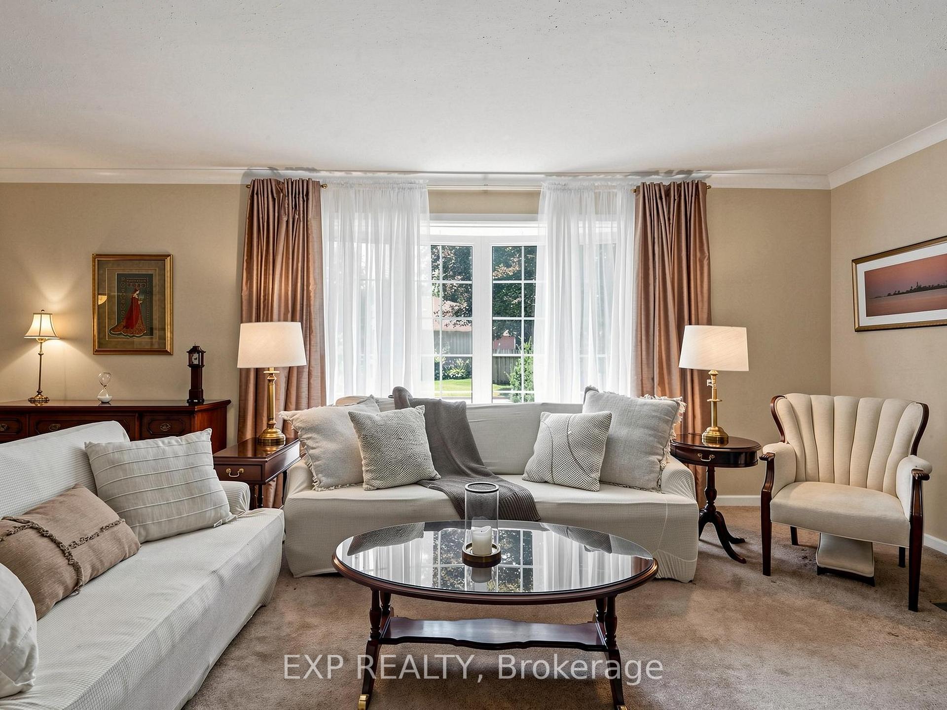 Photo 8 of 37 Brightbay Crescent, Markham, Grandview — HOMEH