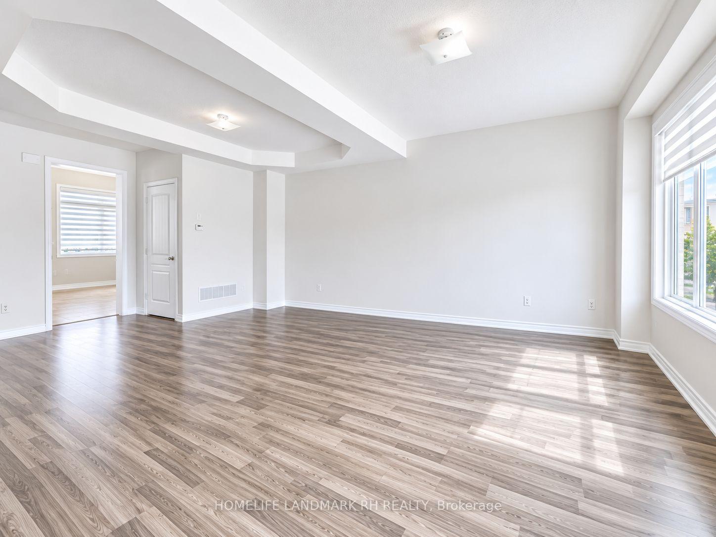 Photo 2 of 144 Roy Grove Way, Markham, Greensborough — HOMEH