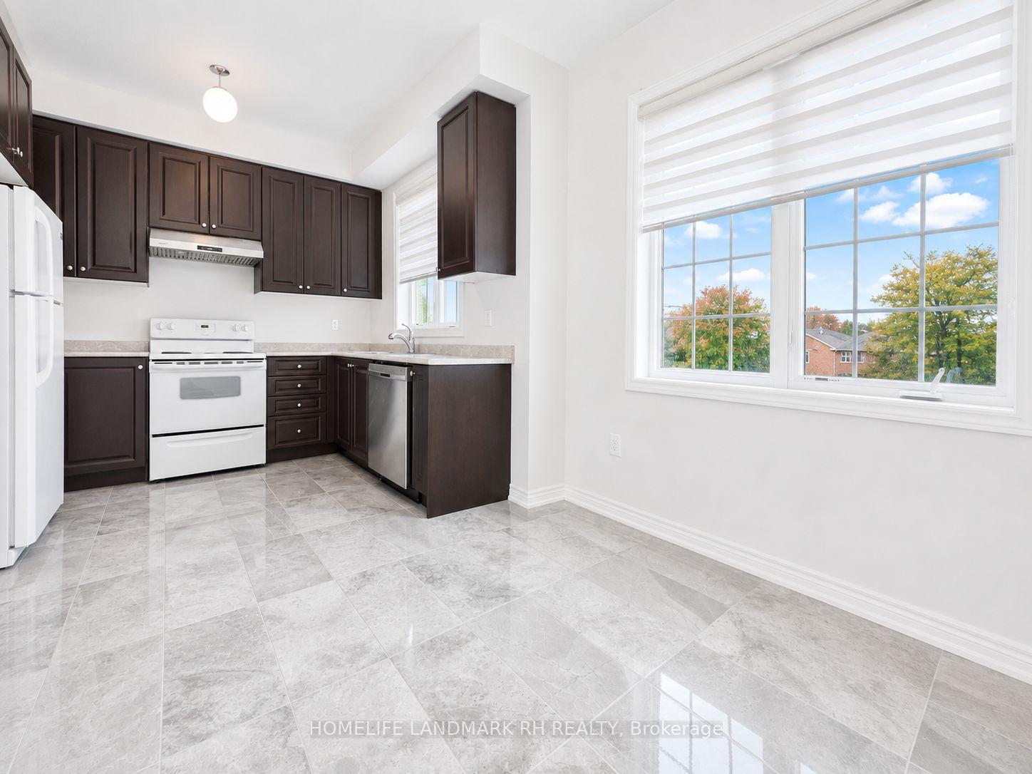 Photo 6 of 144 Roy Grove Way, Markham, Greensborough — HOMEH