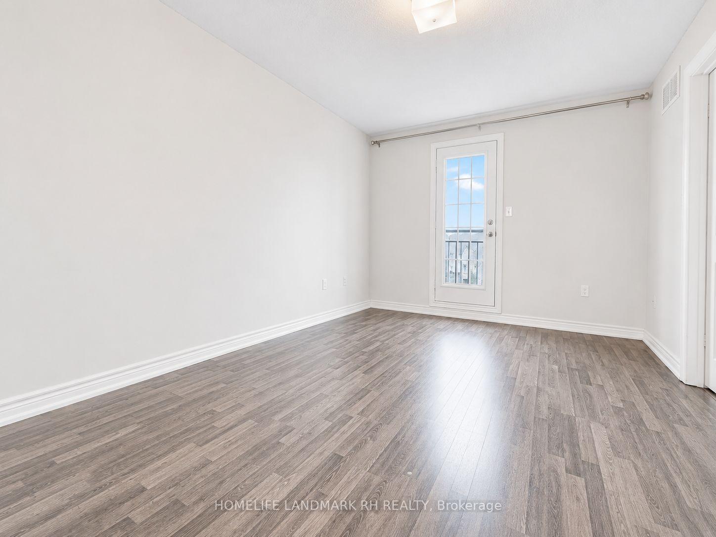 Photo 9 of 144 Roy Grove Way, Markham, Greensborough — HOMEH