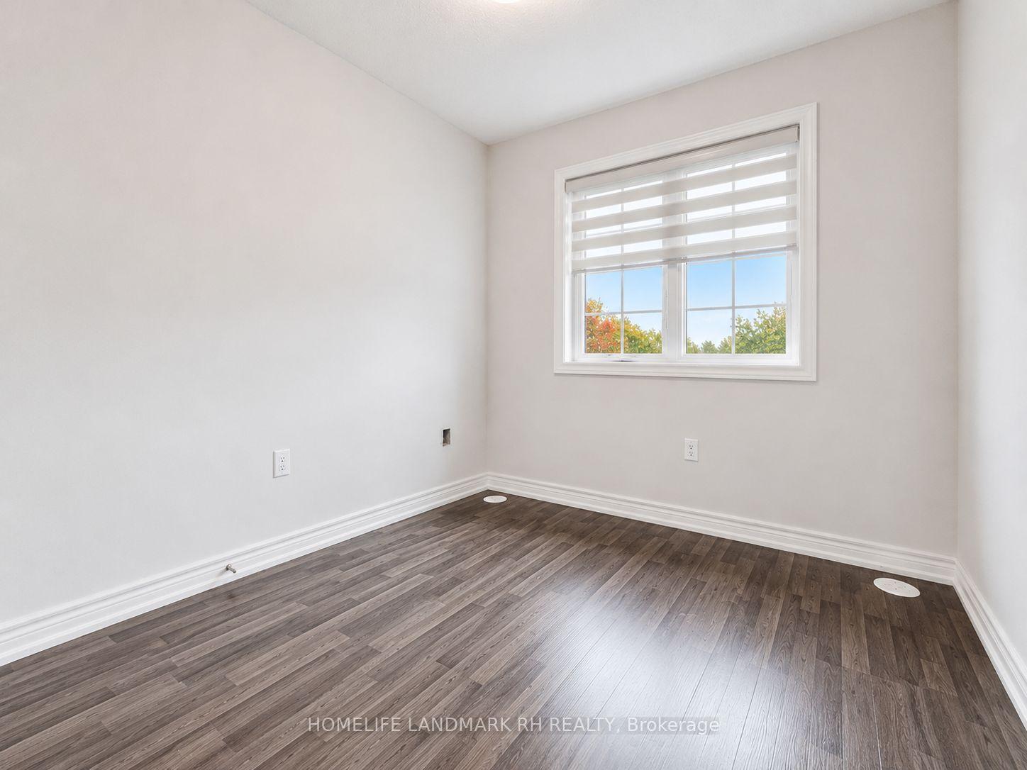 Photo 14 of 144 Roy Grove Way, Markham, Greensborough — HOMEH