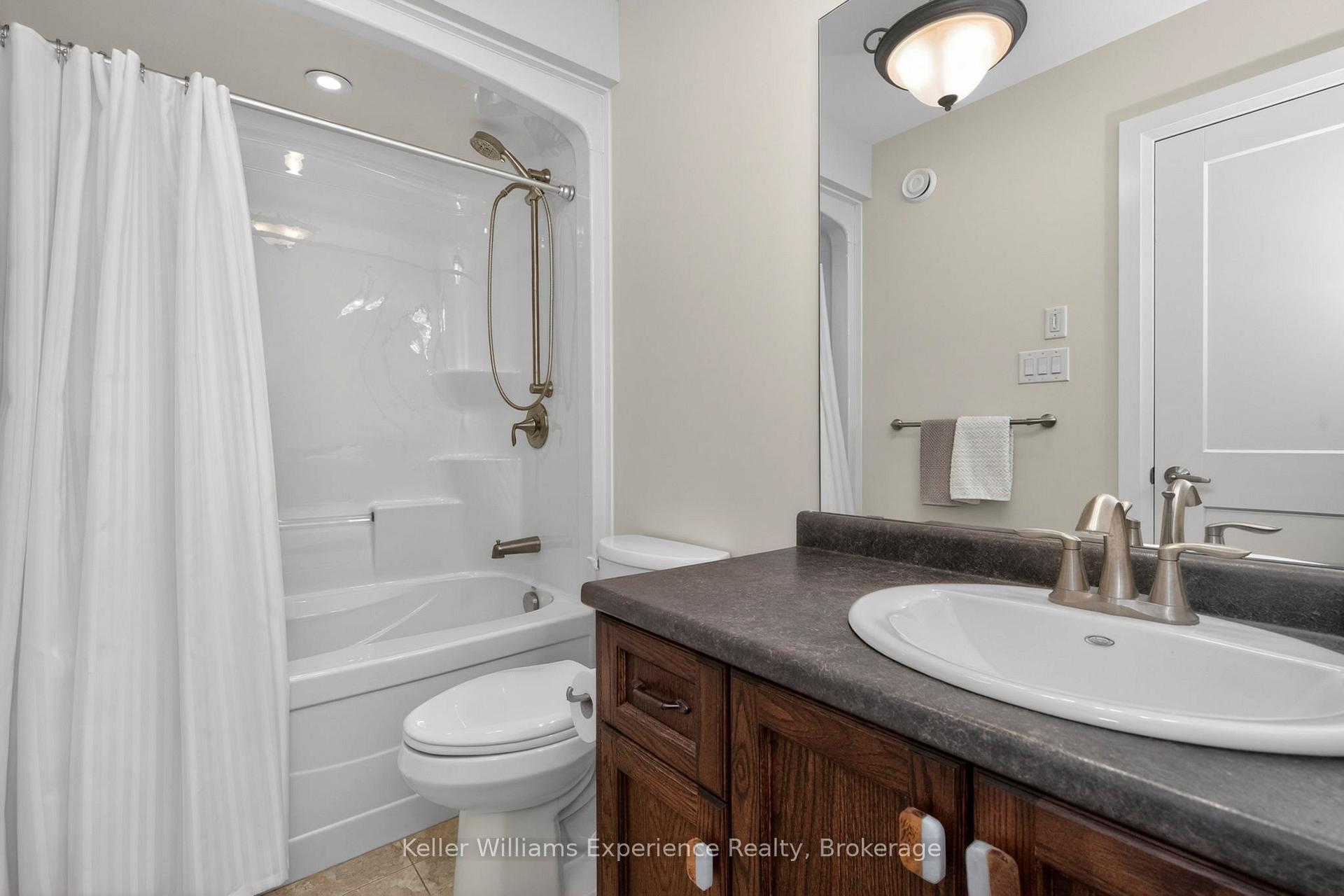 Photo 26 of 3 Chamberlain Crescent, Penetanguishene — HOMEH