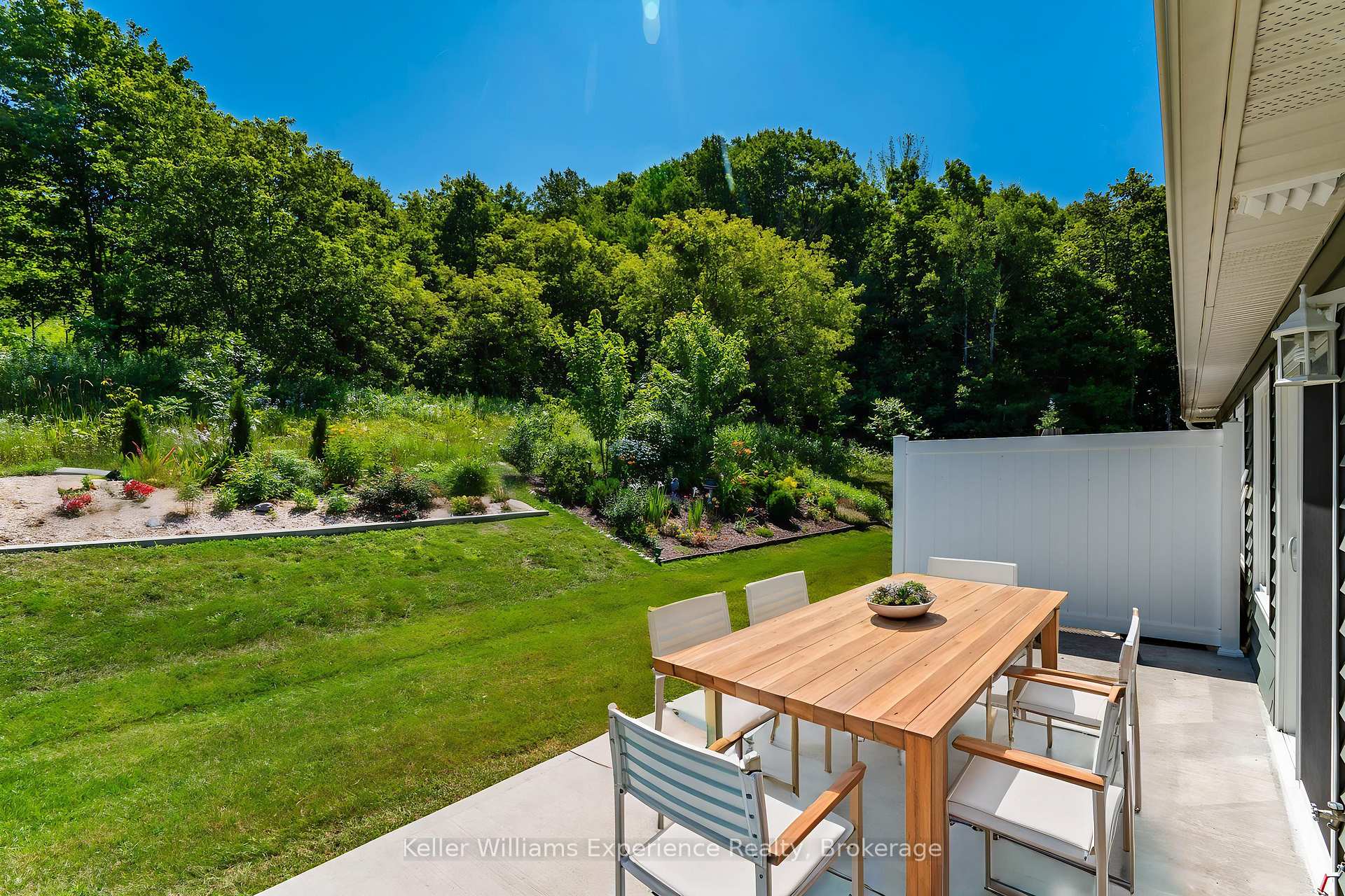 Photo 28 of 3 Chamberlain Crescent, Penetanguishene — HOMEH