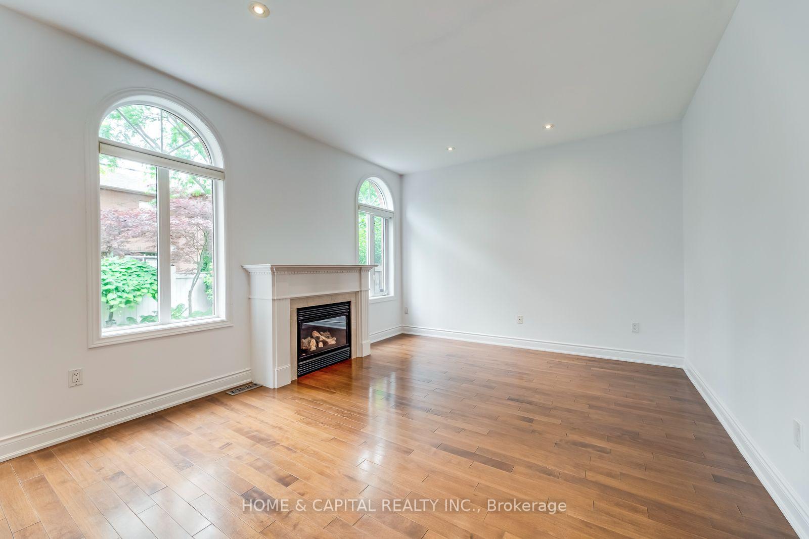 Photo 17 of 3450 Wavecrest Street, Oakville, Bronte — HOMEH
