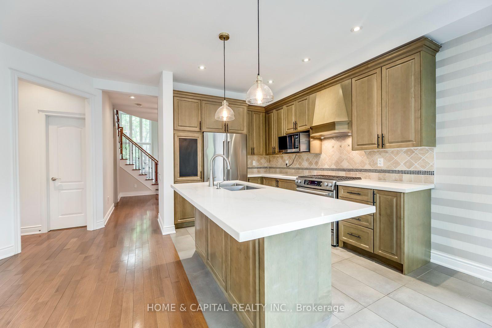 Photo 25 of 3450 Wavecrest Street, Oakville, Bronte — HOMEH