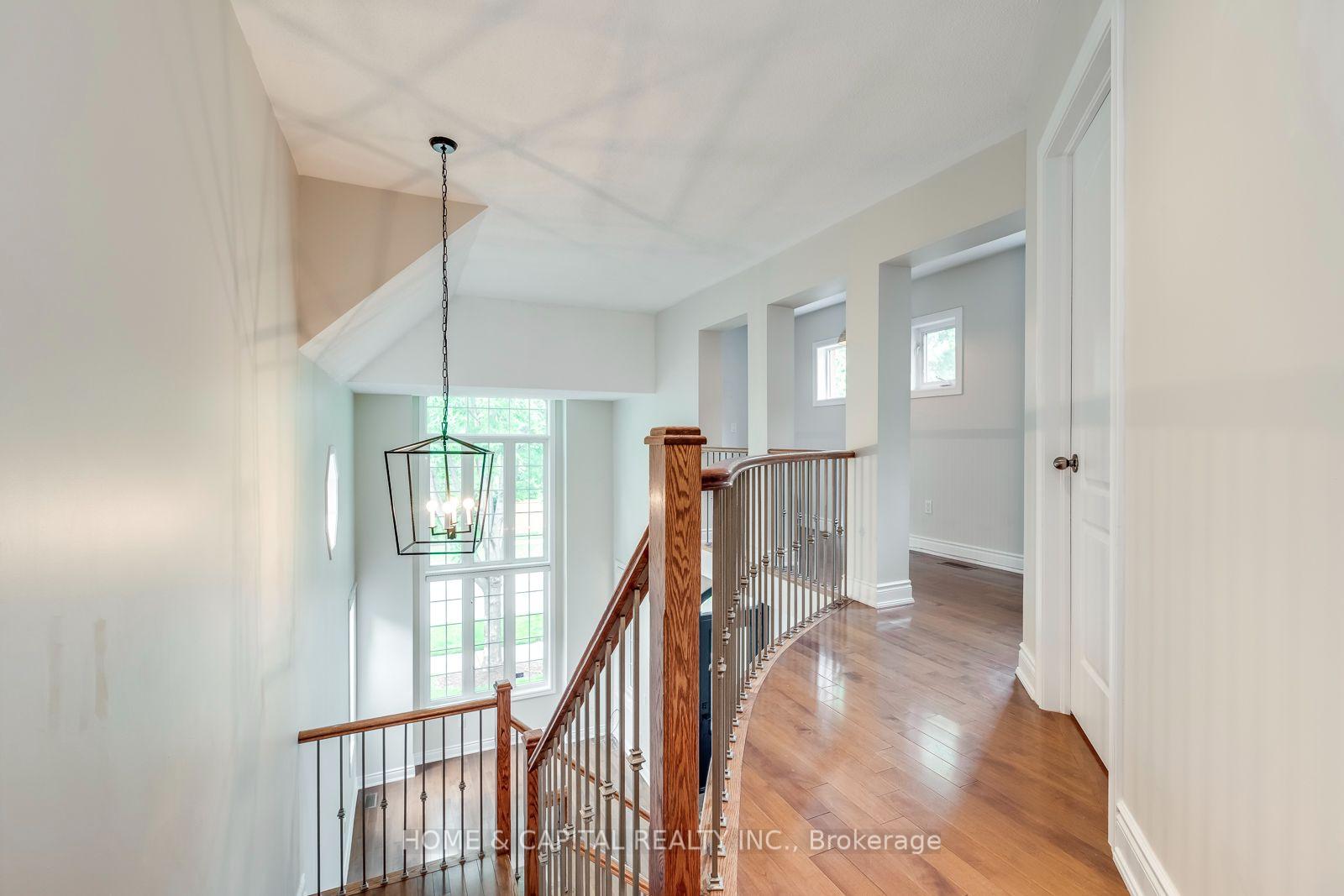 Photo 33 of 3450 Wavecrest Street, Oakville, Bronte — HOMEH