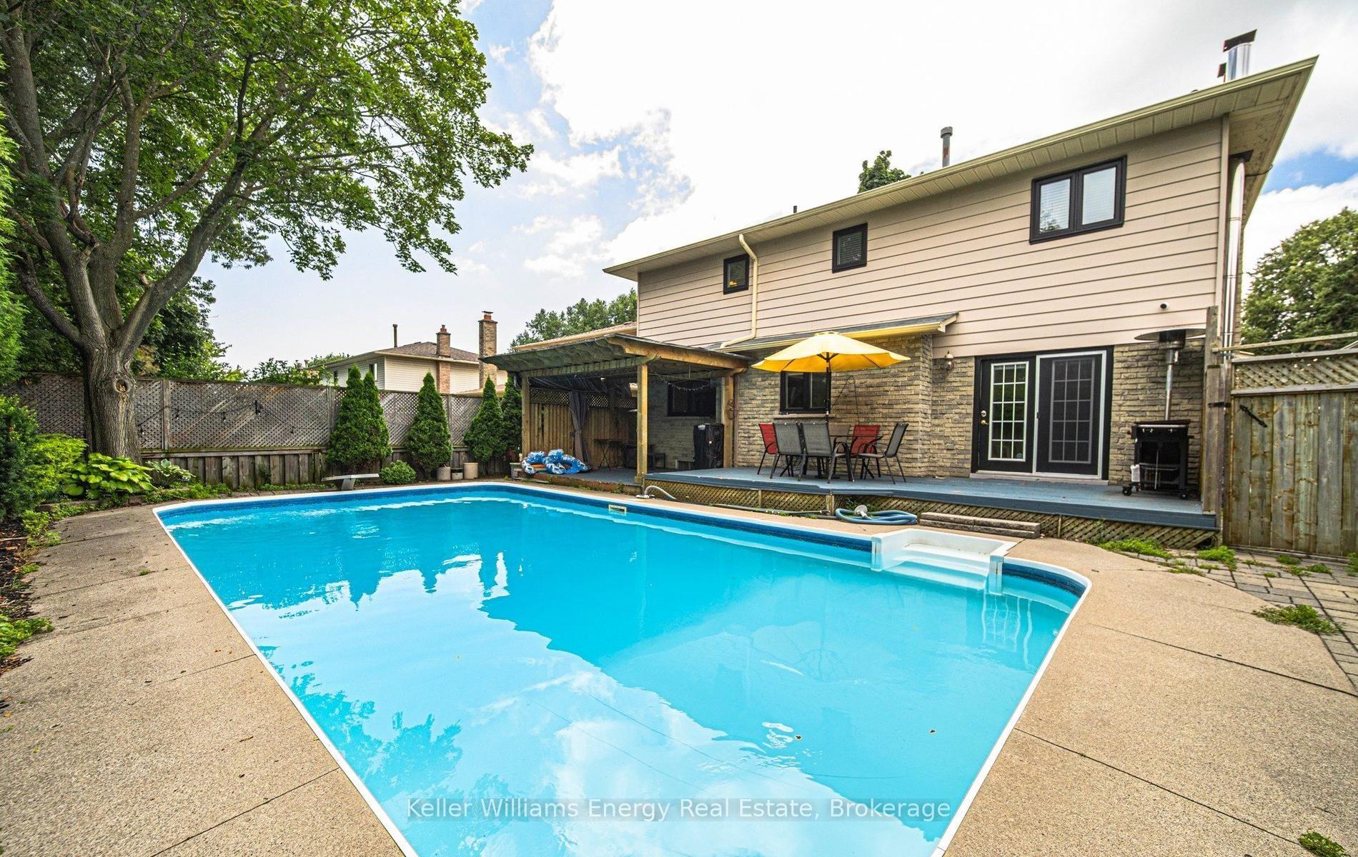 Photo 9 of 113 Robinson Crescent, Whitby, Pringle Creek — HOMEH