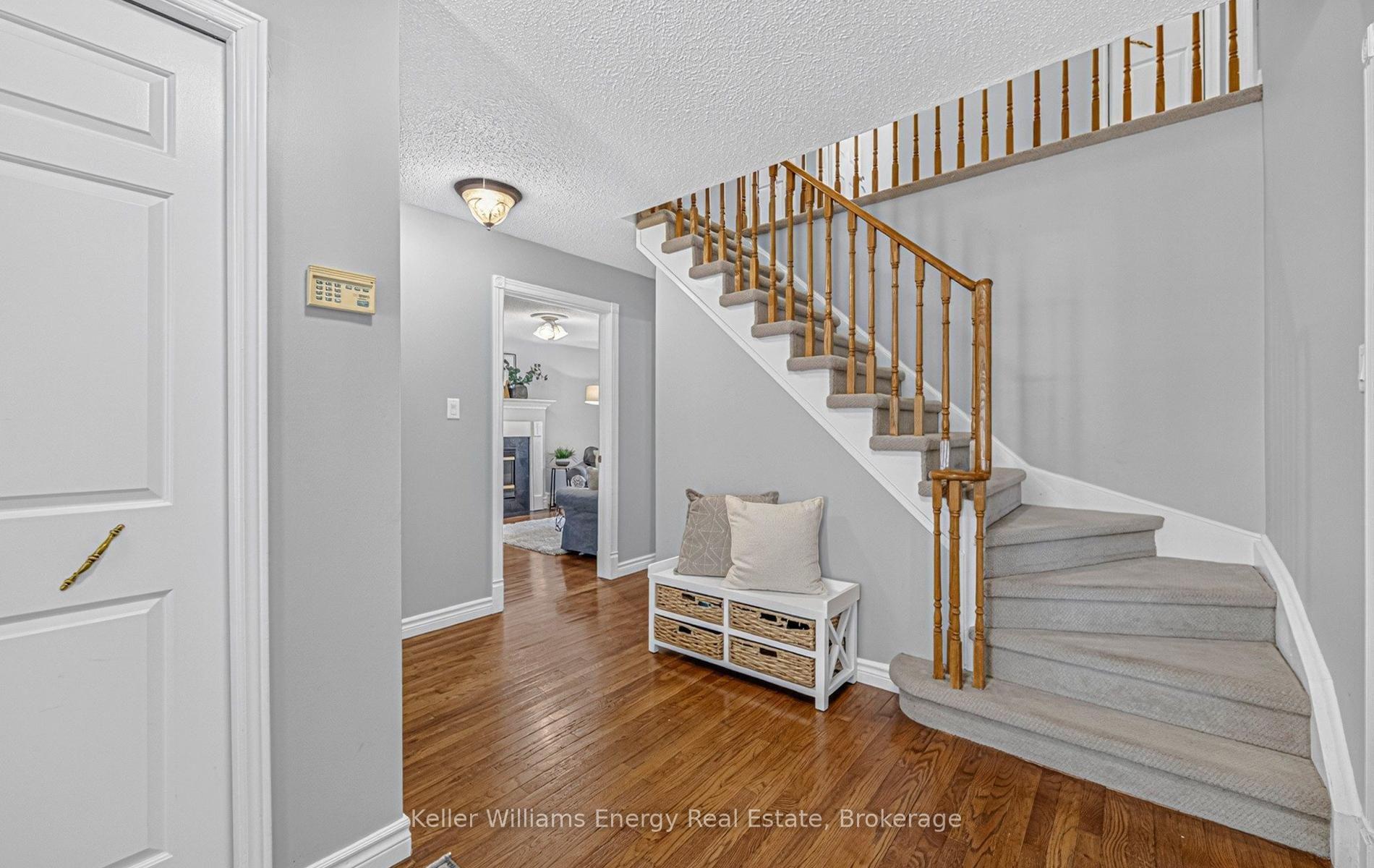 Photo 12 of 113 Robinson Crescent, Whitby, Pringle Creek — HOMEH