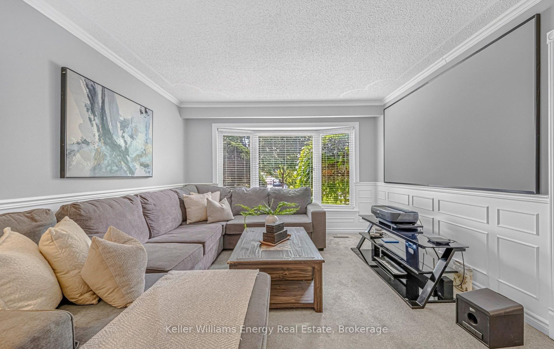 Photo 14 of 113 Robinson Crescent, Whitby, Pringle Creek — HOMEH