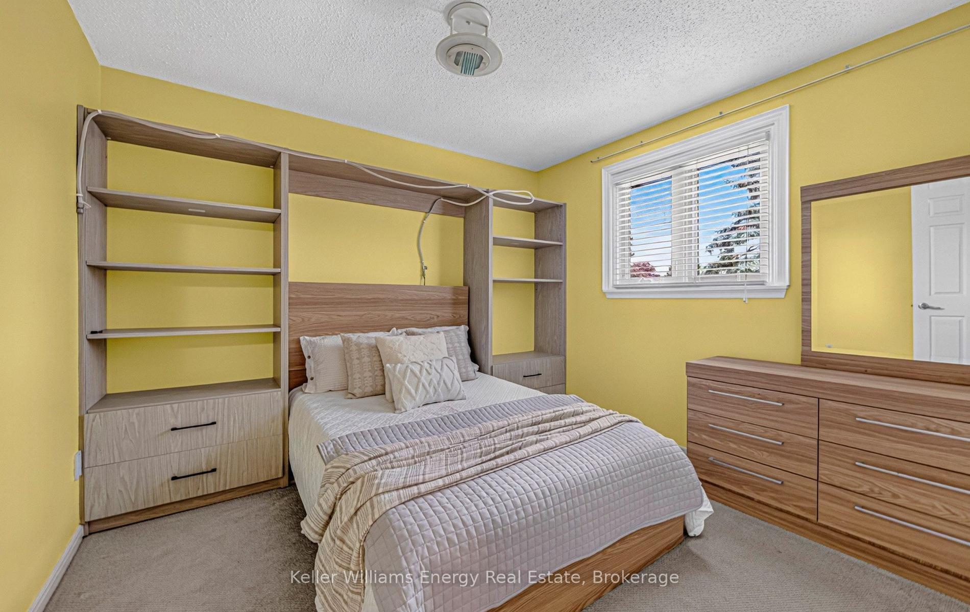Photo 31 of 113 Robinson Crescent, Whitby, Pringle Creek — HOMEH