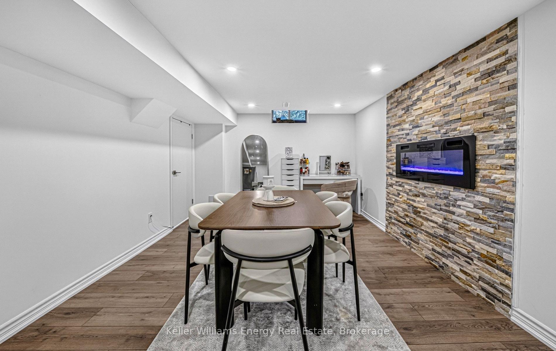 Photo 41 of 113 Robinson Crescent, Whitby, Pringle Creek — HOMEH