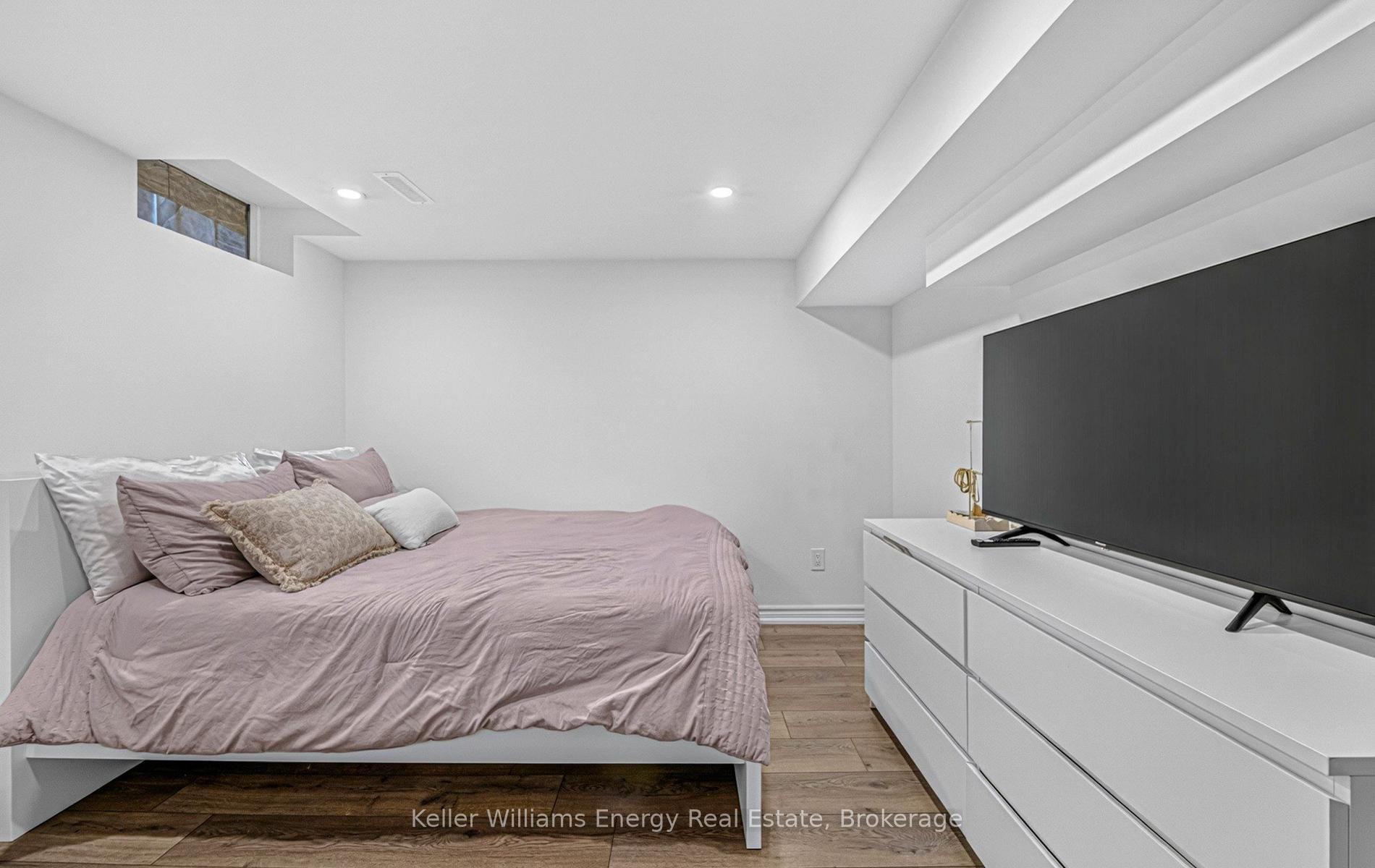 Photo 44 of 113 Robinson Crescent, Whitby, Pringle Creek — HOMEH