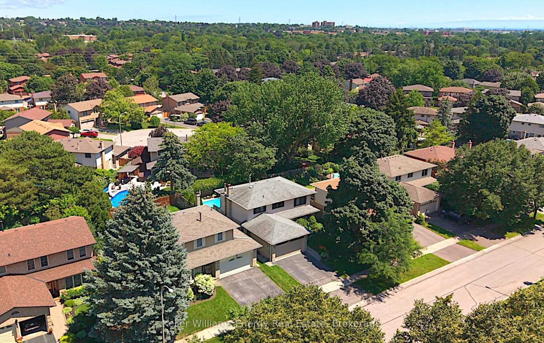 Photo 46 of 113 Robinson Crescent, Whitby, Pringle Creek — HOMEH