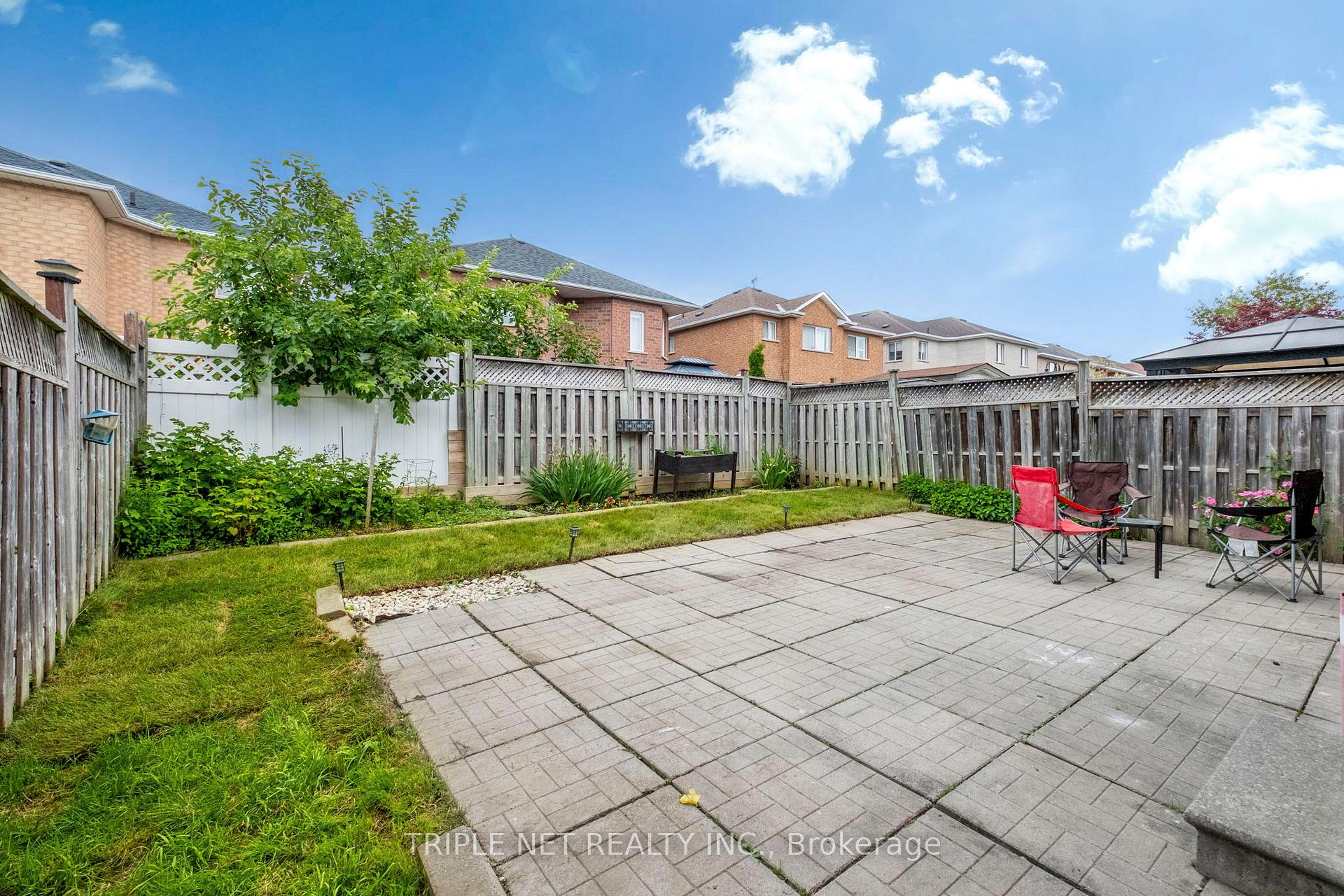 Photo 24 of 198 Purcell Crescent, Vaughan, Maple — HOMEH