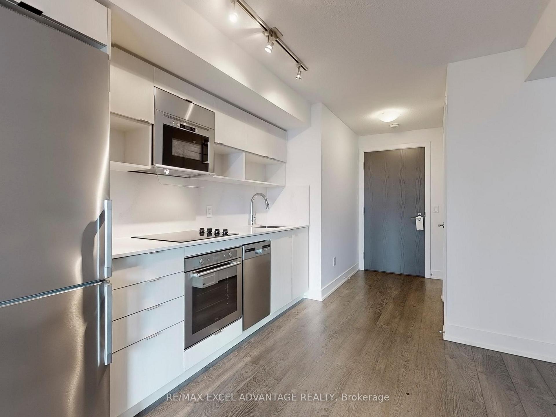 Photo 6 of Unit 910, 7 Mabelle Avenue, Etobicoke, Islington-City Centre West — HOMEH