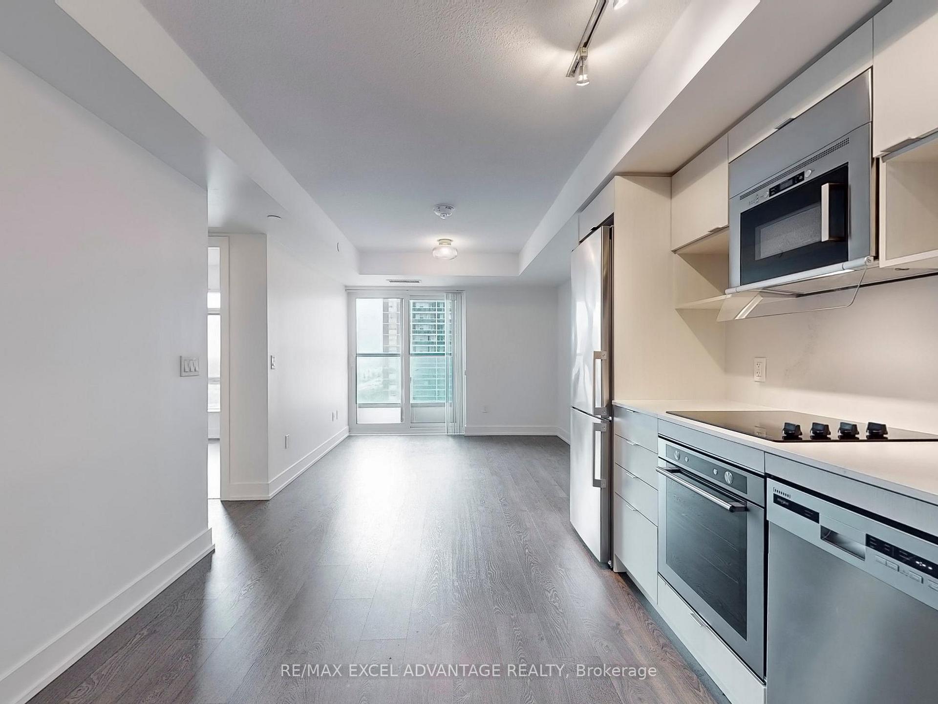 Photo 8 of Unit 910, 7 Mabelle Avenue, Etobicoke, Islington-City Centre West — HOMEH