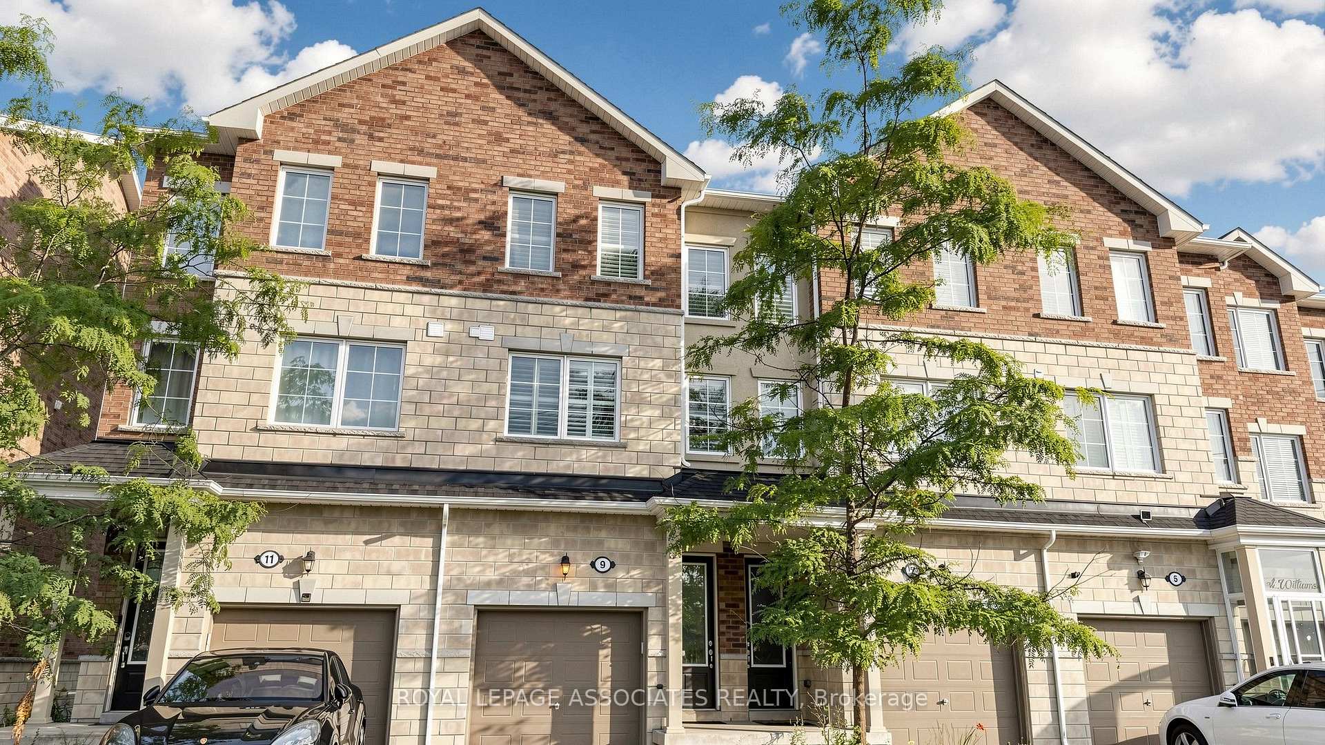 Photo 4 of 9 Karl Williams Lane, Markham, Rouge Fairways — HOMEH