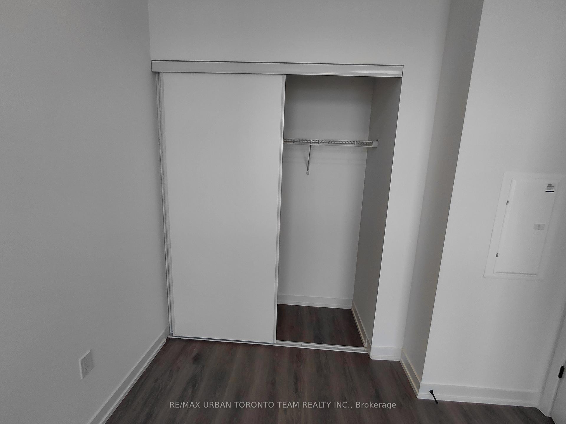 Photo 11 of Unit 2511, 28 Interchange Way, Vaughan, Vaughan Corporate Centre — HOMEH