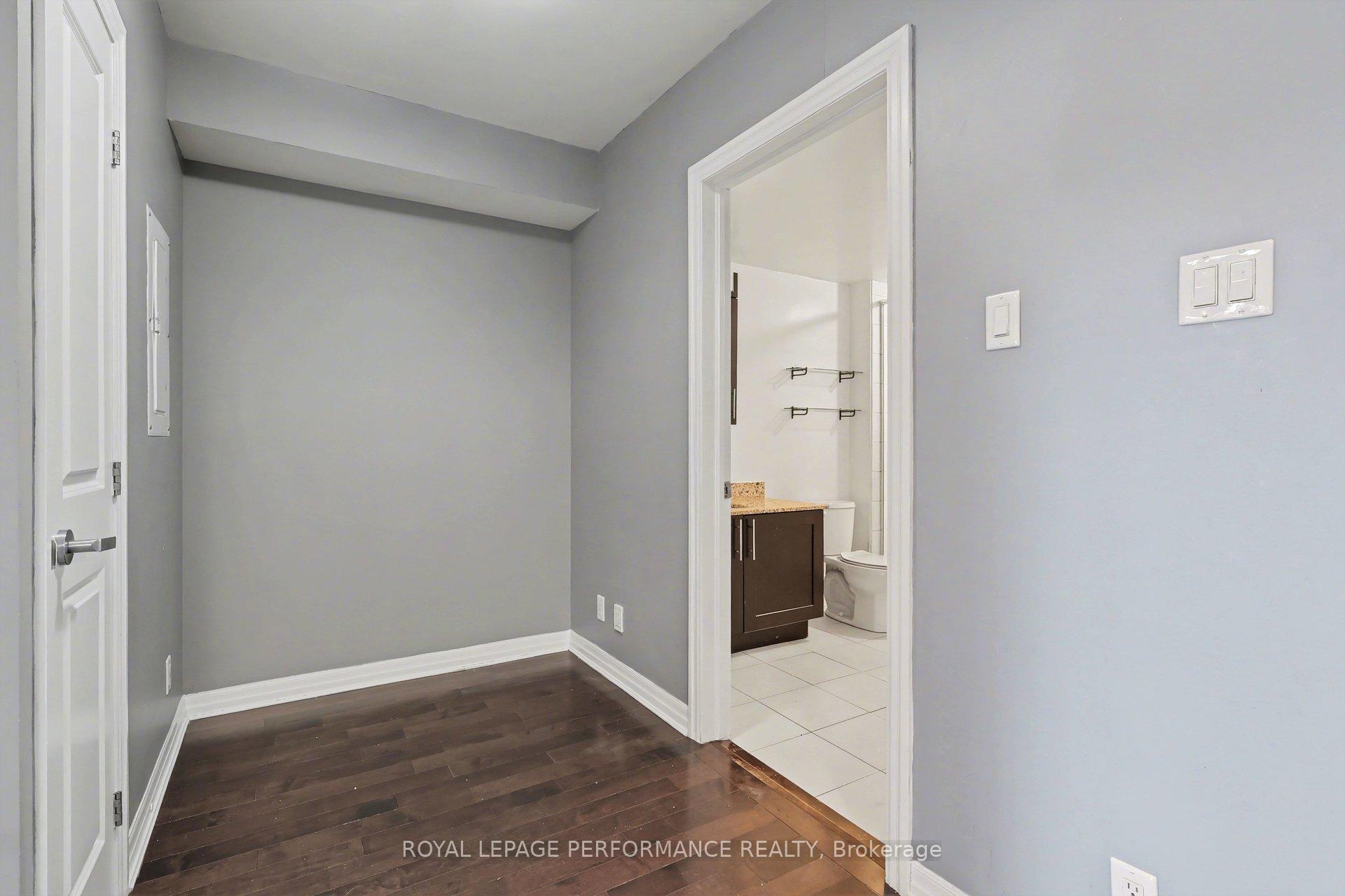 Photo 12 of Unit 204, 242 Rideau Street, Ottawa, Sandy Hill — HOMEH