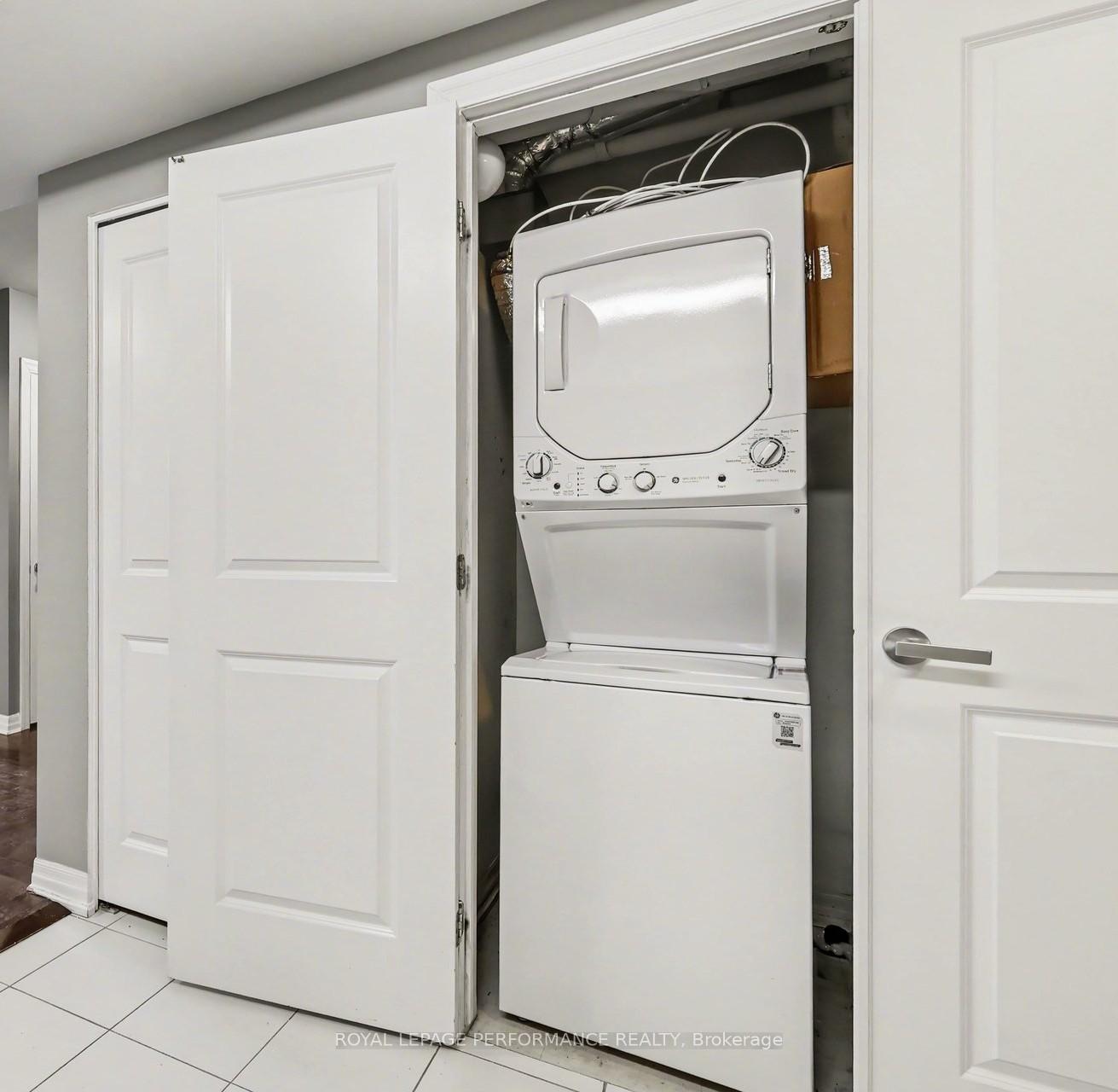 Photo 13 of Unit 204, 242 Rideau Street, Ottawa, Sandy Hill — HOMEH