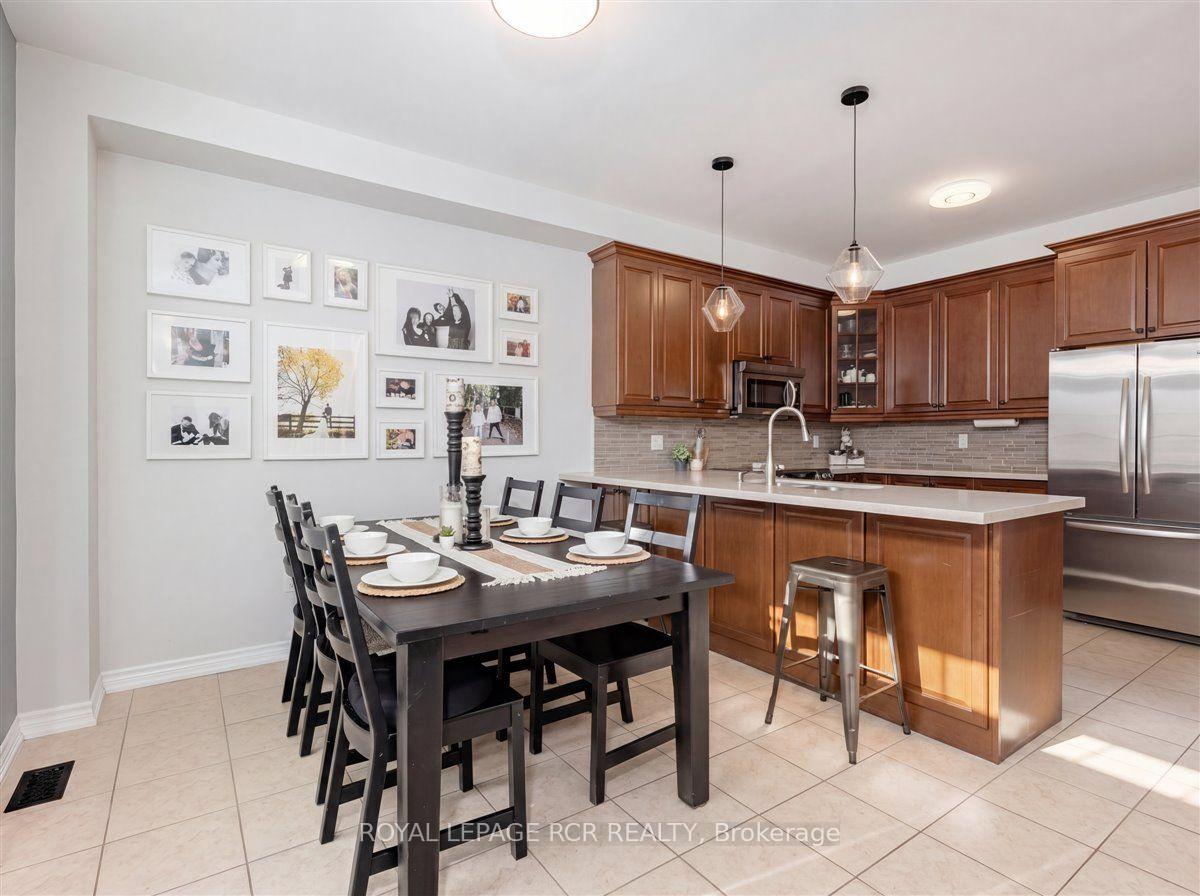 Photo 8 of 4 Gamble Drive, Ajax, Northeast Ajax — HOMEH