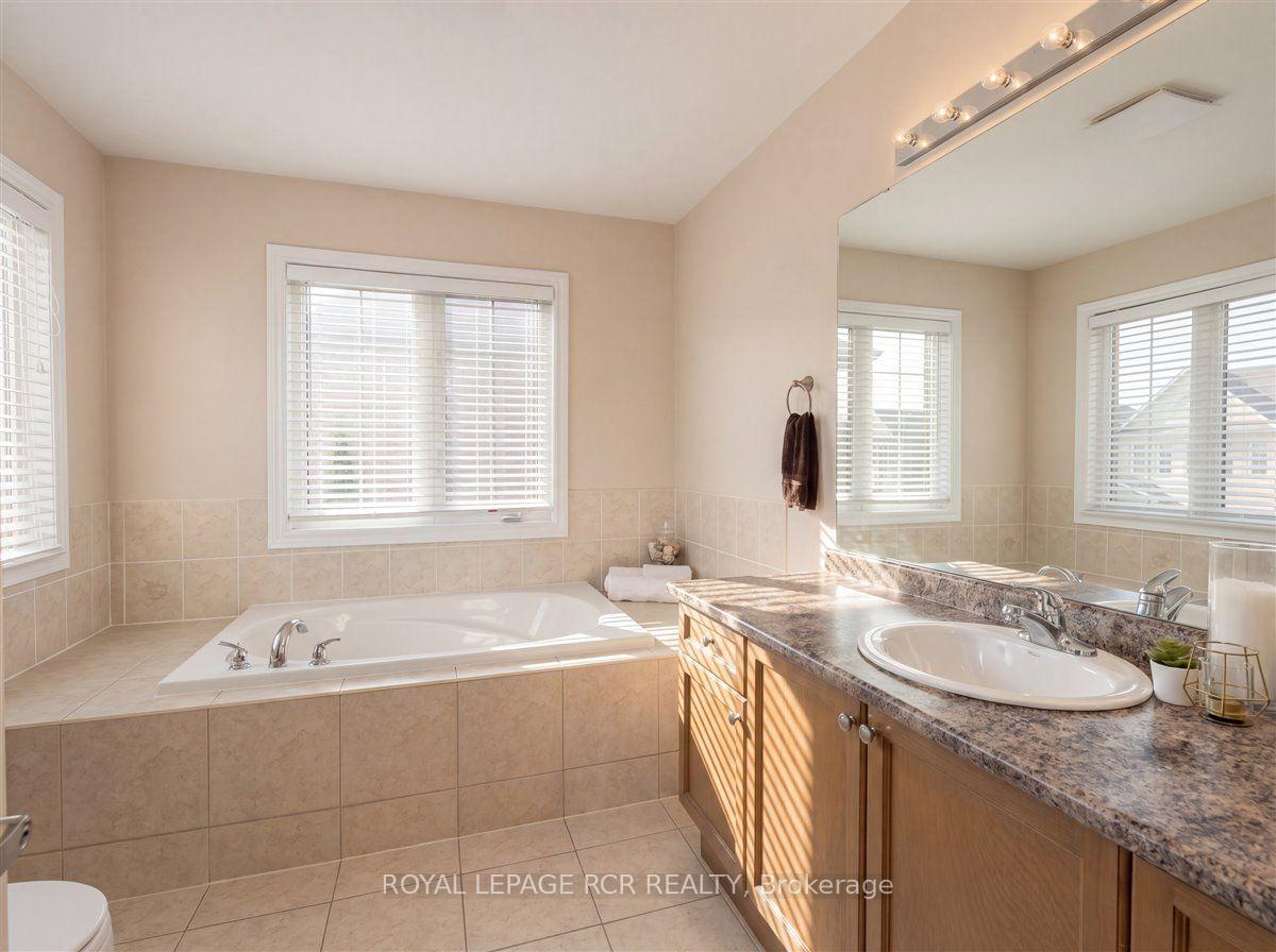 Photo 17 of 4 Gamble Drive, Ajax, Northeast Ajax — HOMEH