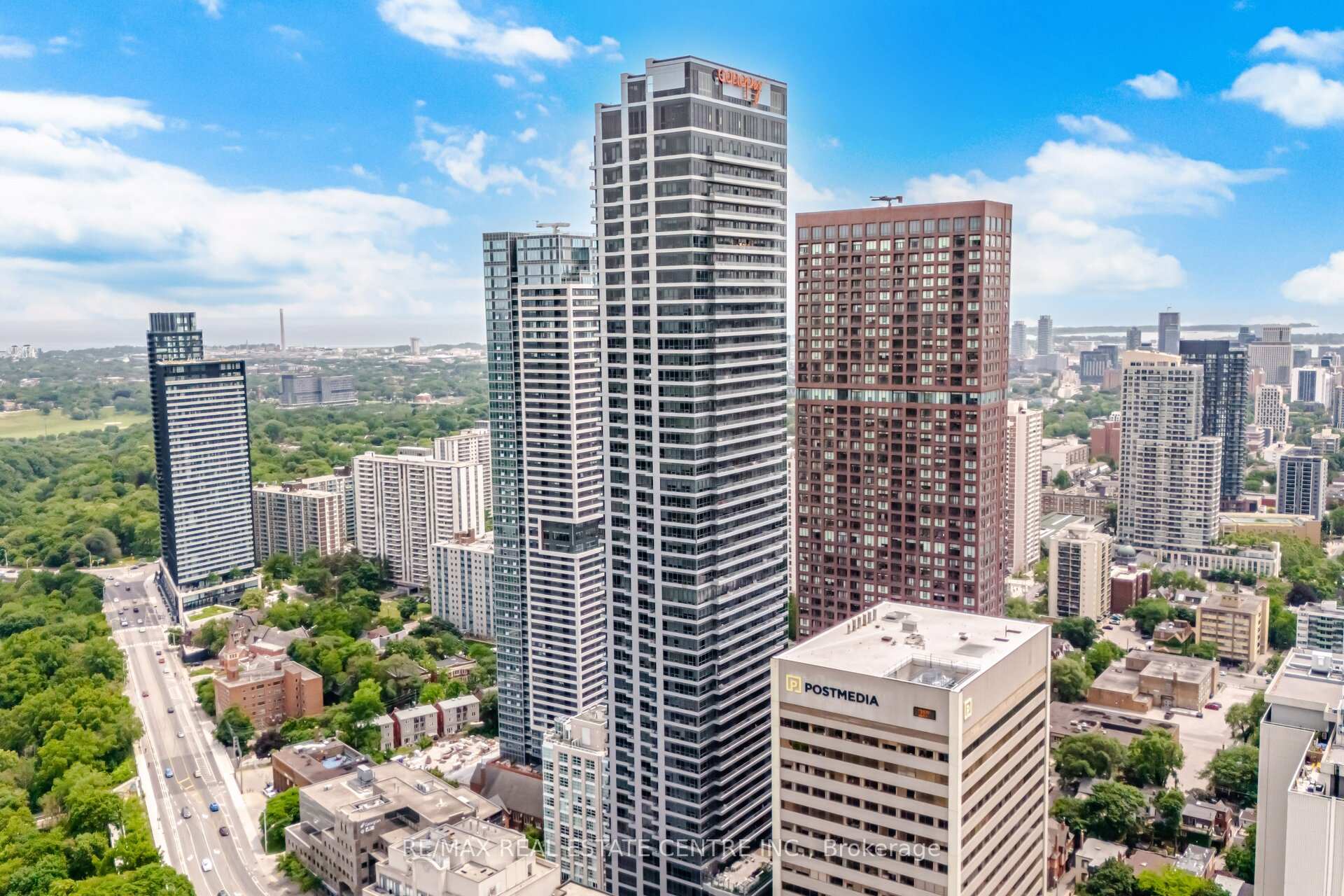 Photo 2 of Unit 2503, 395 Bloor Street E, Toronto, North St. James Town — HOMEH