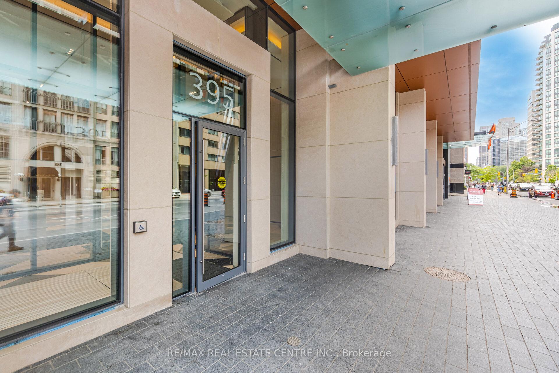 Photo 4 of Unit 2503, 395 Bloor Street E, Toronto, North St. James Town — HOMEH