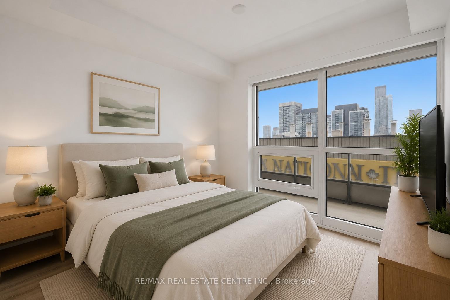 Photo 10 of Unit 2503, 395 Bloor Street E, Toronto, North St. James Town — HOMEH