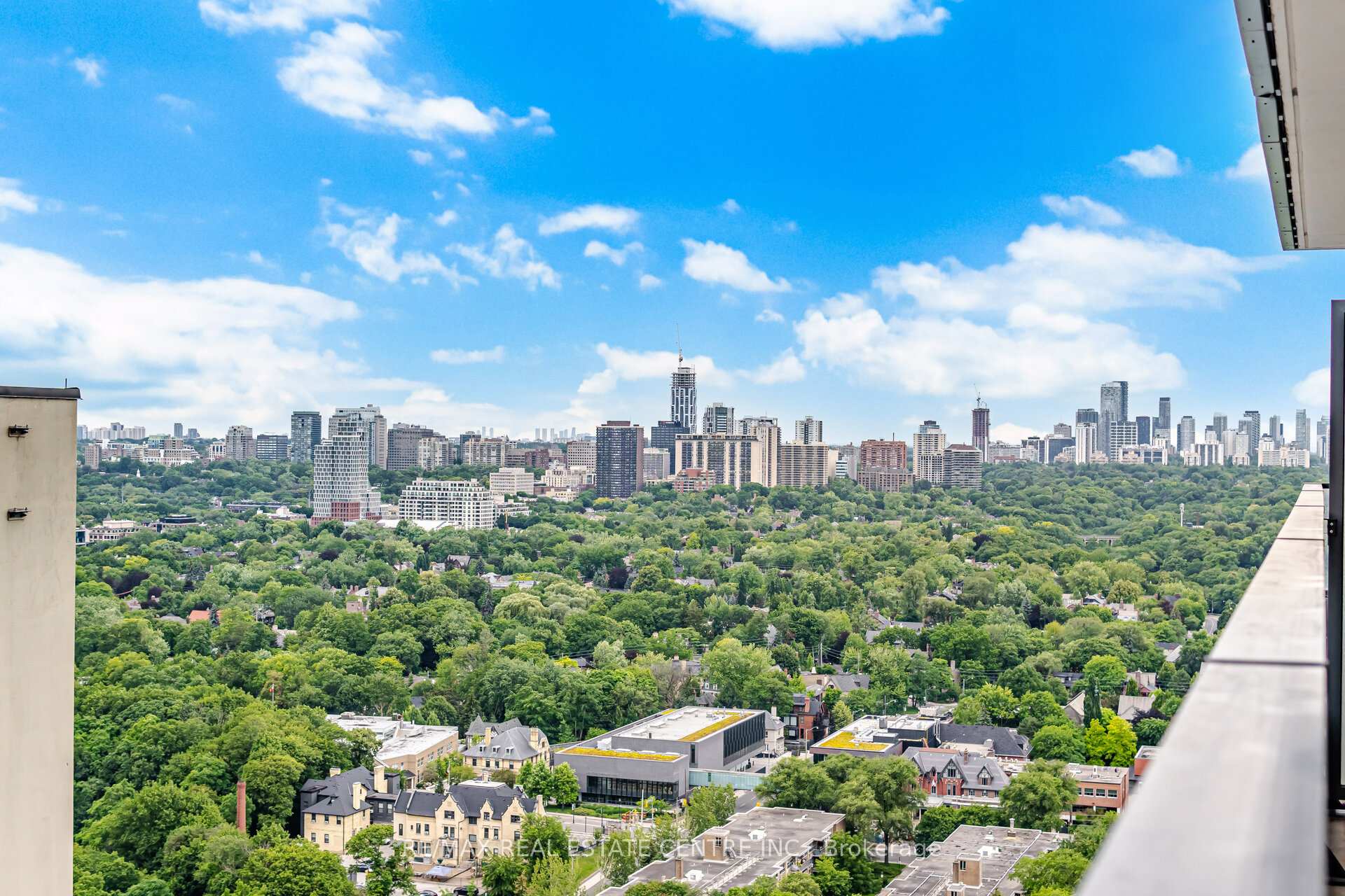 Photo 16 of Unit 2503, 395 Bloor Street E, Toronto, North St. James Town — HOMEH