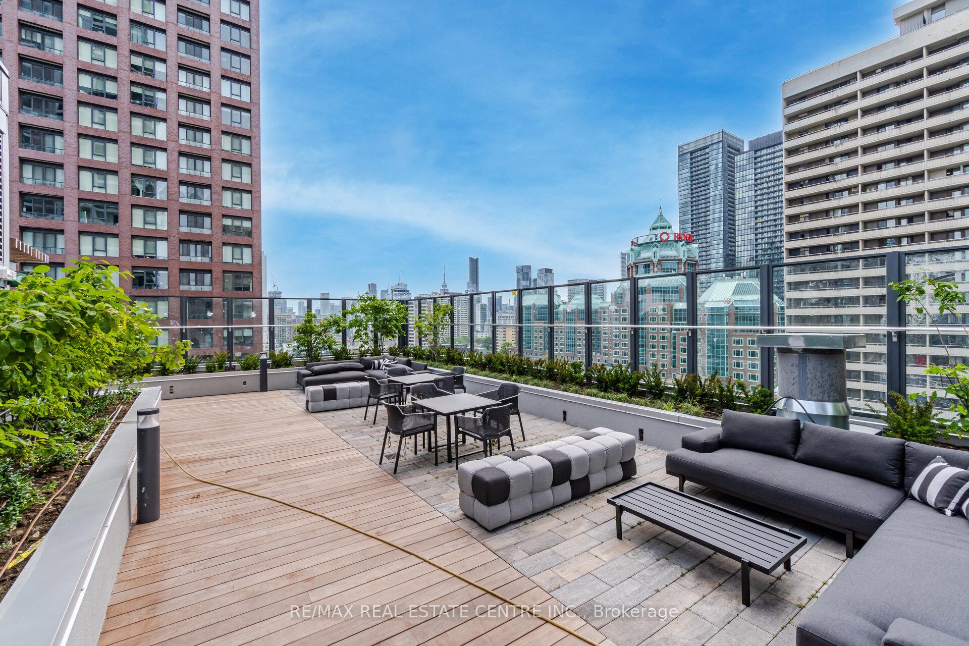 Photo 18 of Unit 2503, 395 Bloor Street E, Toronto, North St. James Town — HOMEH