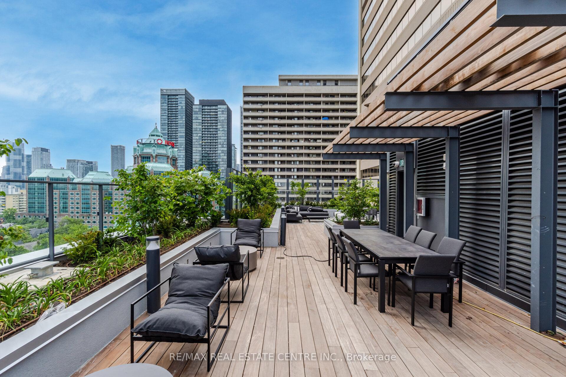 Photo 19 of Unit 2503, 395 Bloor Street E, Toronto, North St. James Town — HOMEH