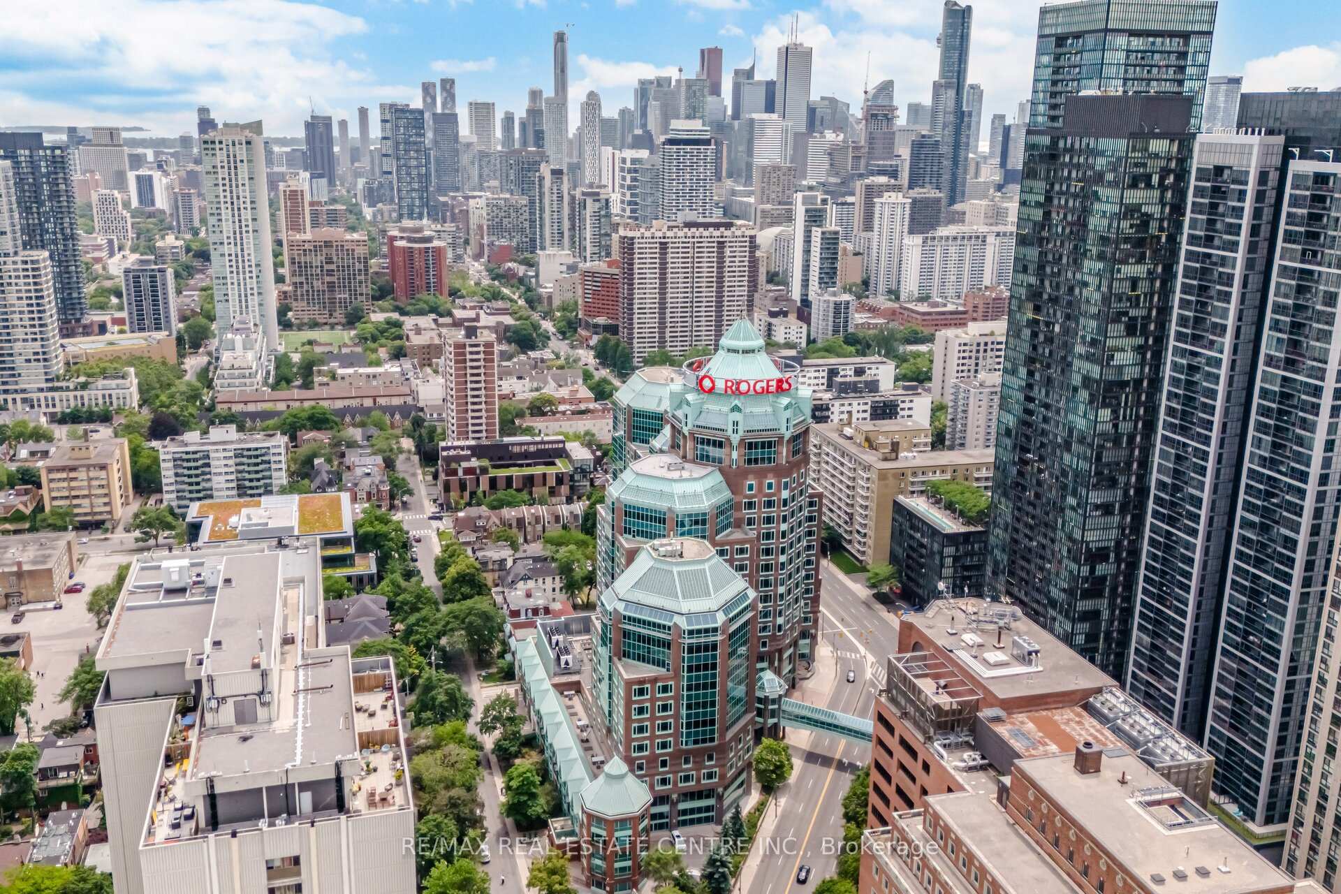 Photo 24 of Unit 2503, 395 Bloor Street E, Toronto, North St. James Town — HOMEH