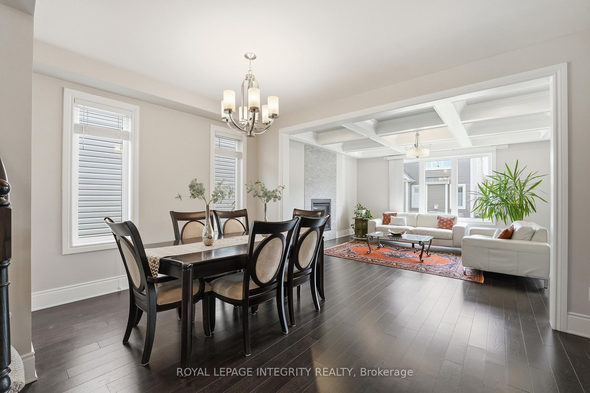 Photo 5 of 224 Ponderosa Street, Ottawa, Kanata - Emerald Meadows/Trailwest — HOMEH
