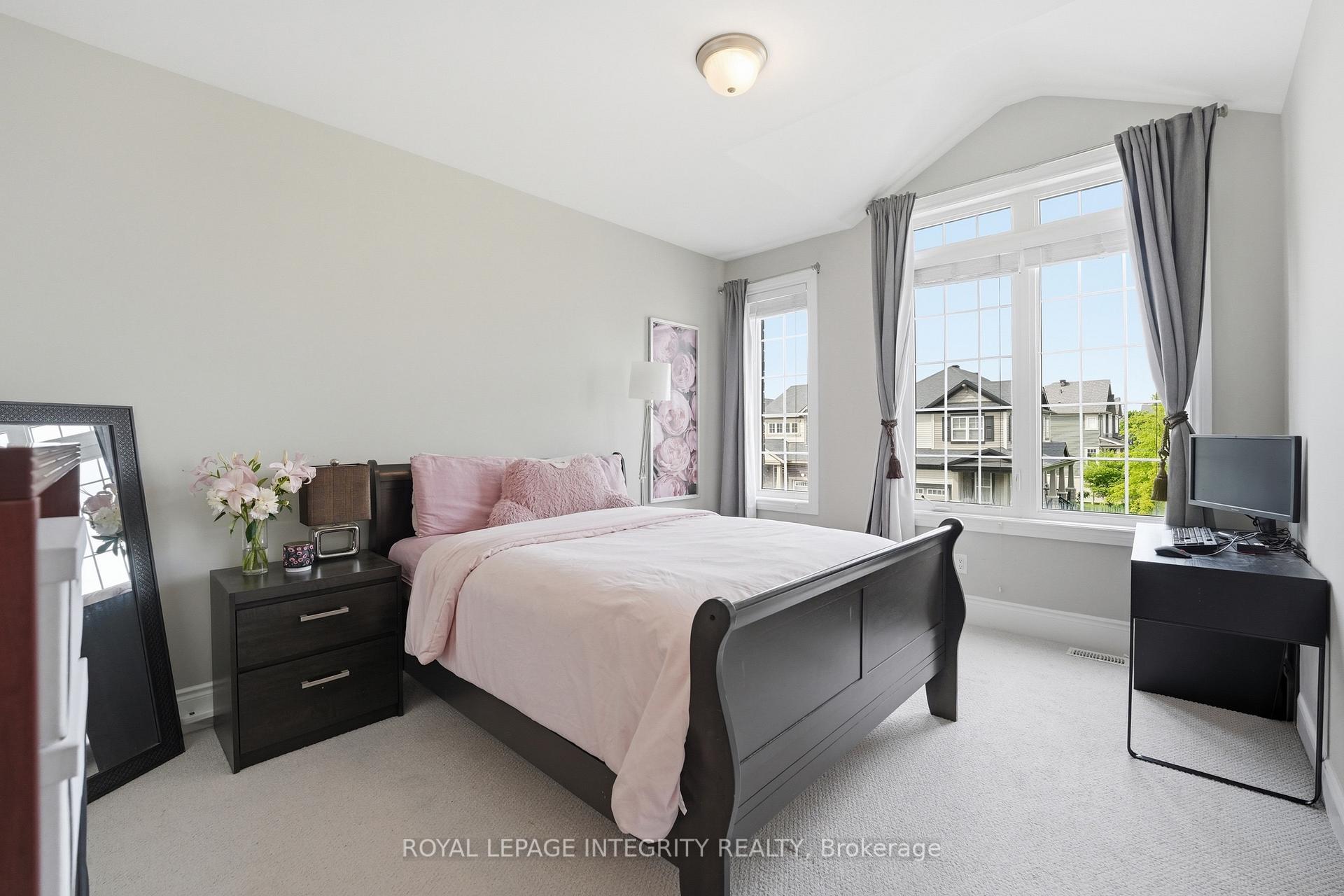 Photo 36 of 224 Ponderosa Street, Ottawa, Kanata - Emerald Meadows/Trailwest — HOMEH