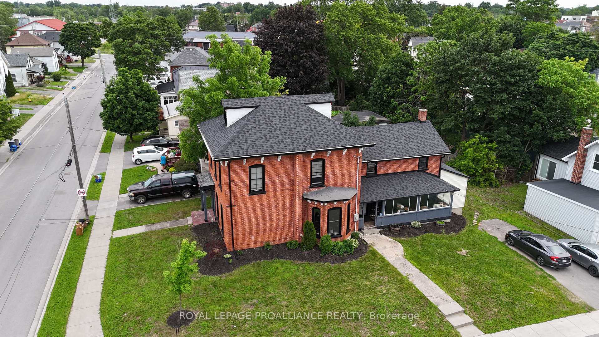 Photo 33 of 83 Cedar Street, Belleville, Belleville Ward — HOMEH